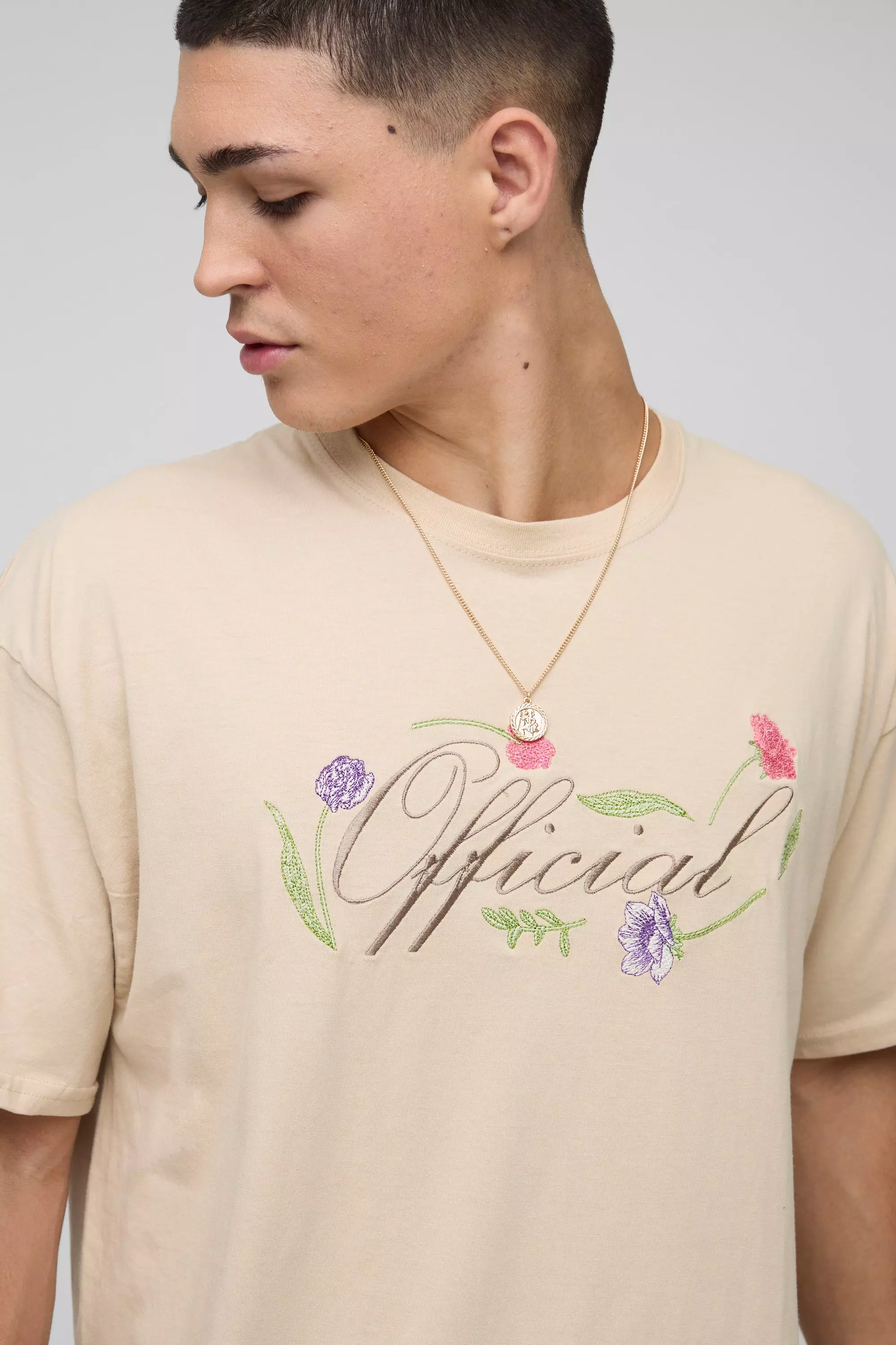 T-shirt oversize Official con ricami di fiori, Stone immagine alternativa