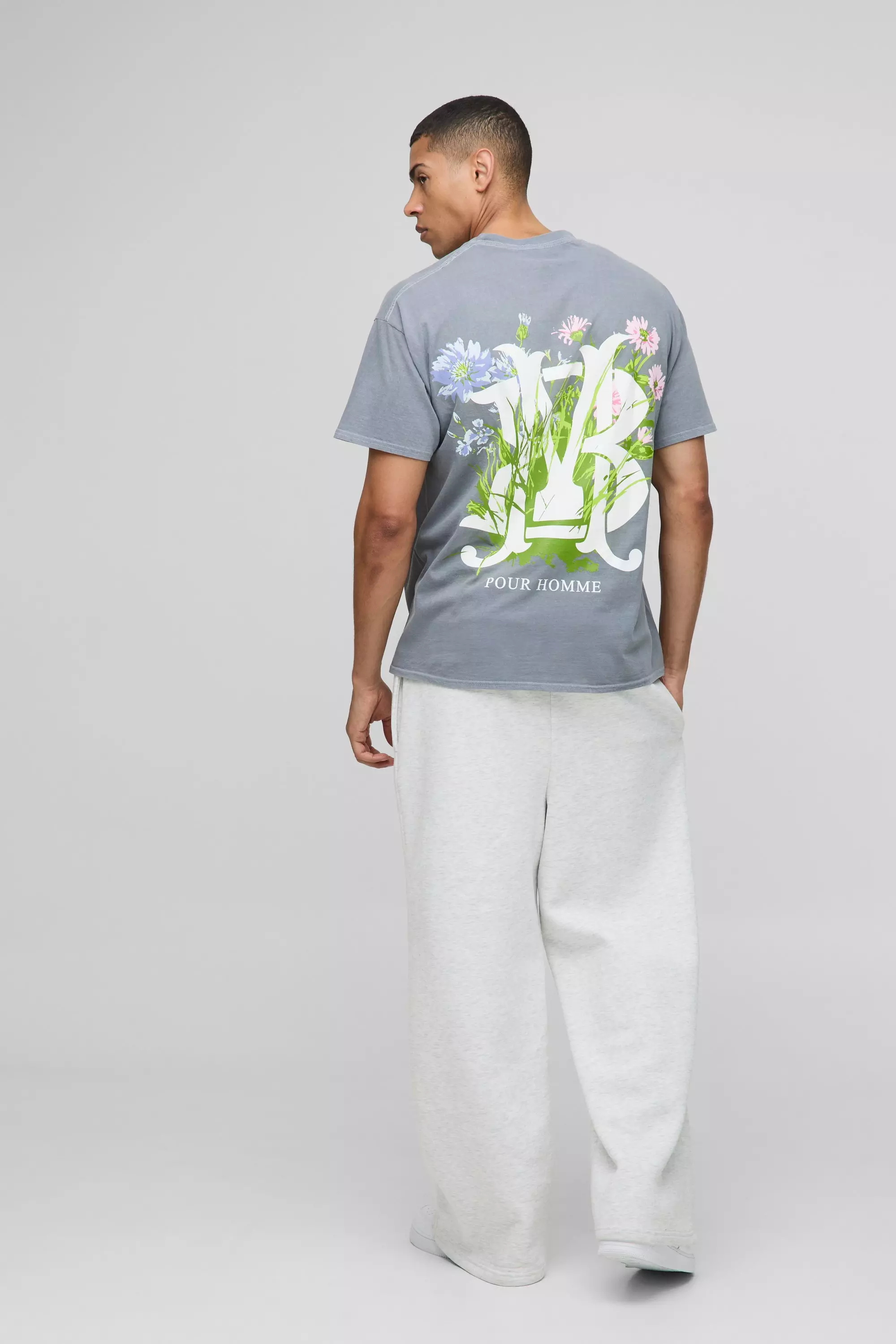 Lilac Oversized Floral Crest Graphic T-Shirt alternative image
