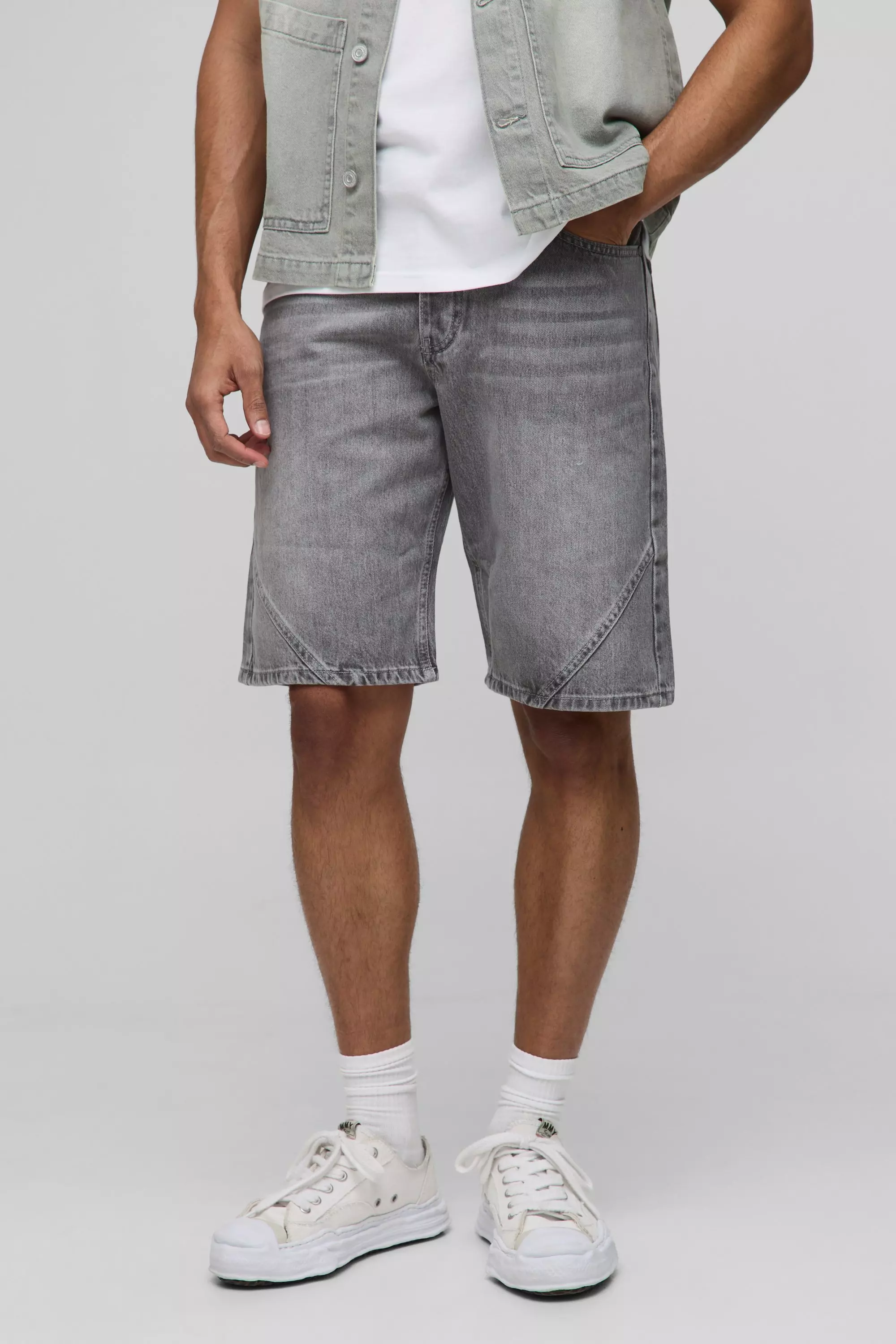 Relaxed Fit Panelled Washed Denim Shorts Light grey