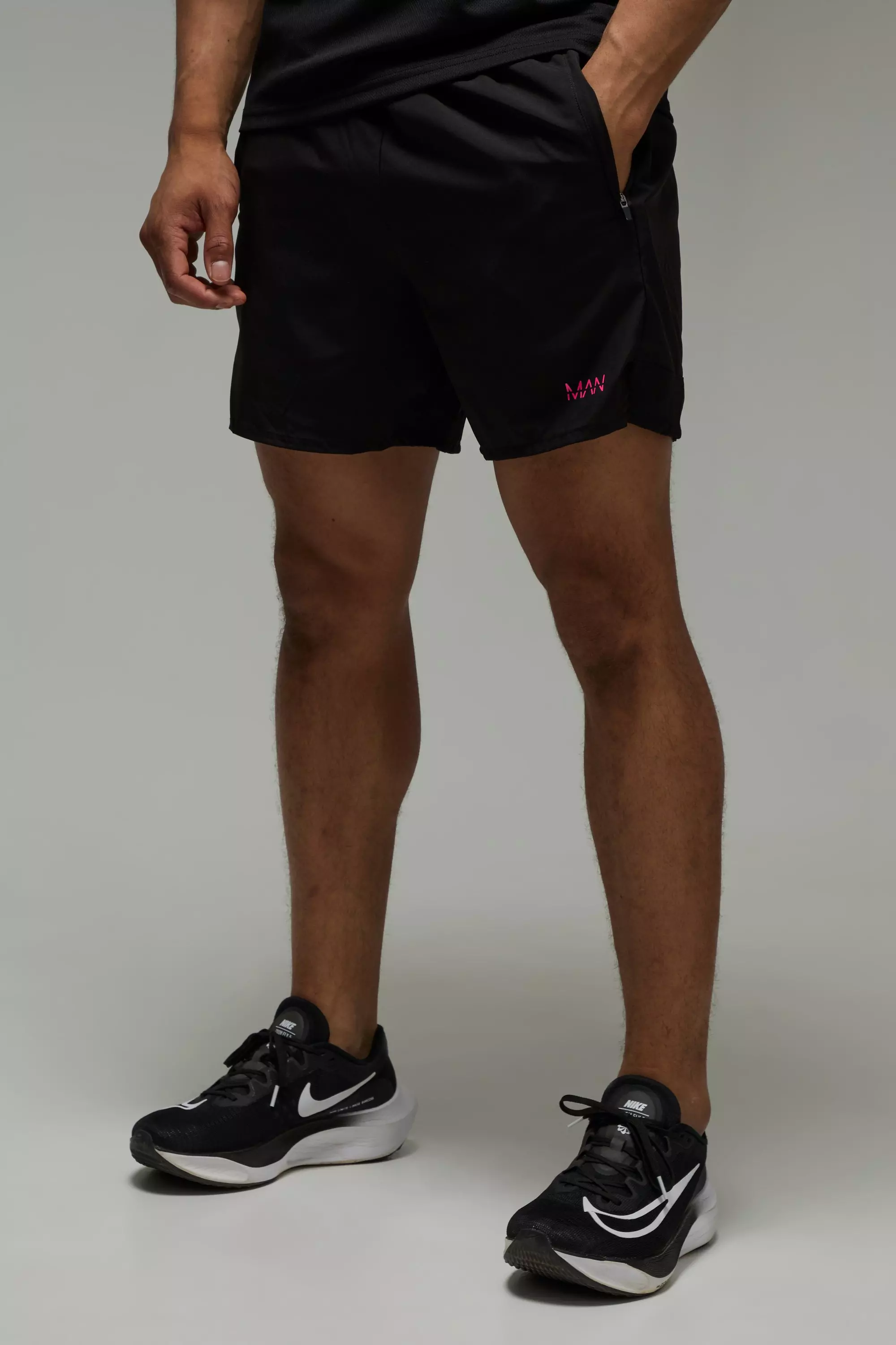 Man Active Neon Logo 5inch Short Black