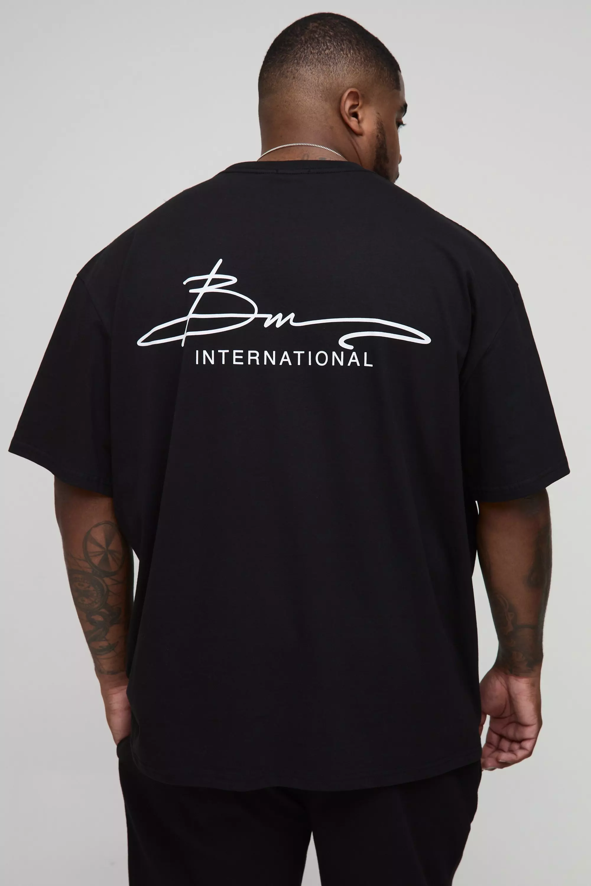 Plus Oversize T-Shirt mit BM International Print, Black alternatives Bild