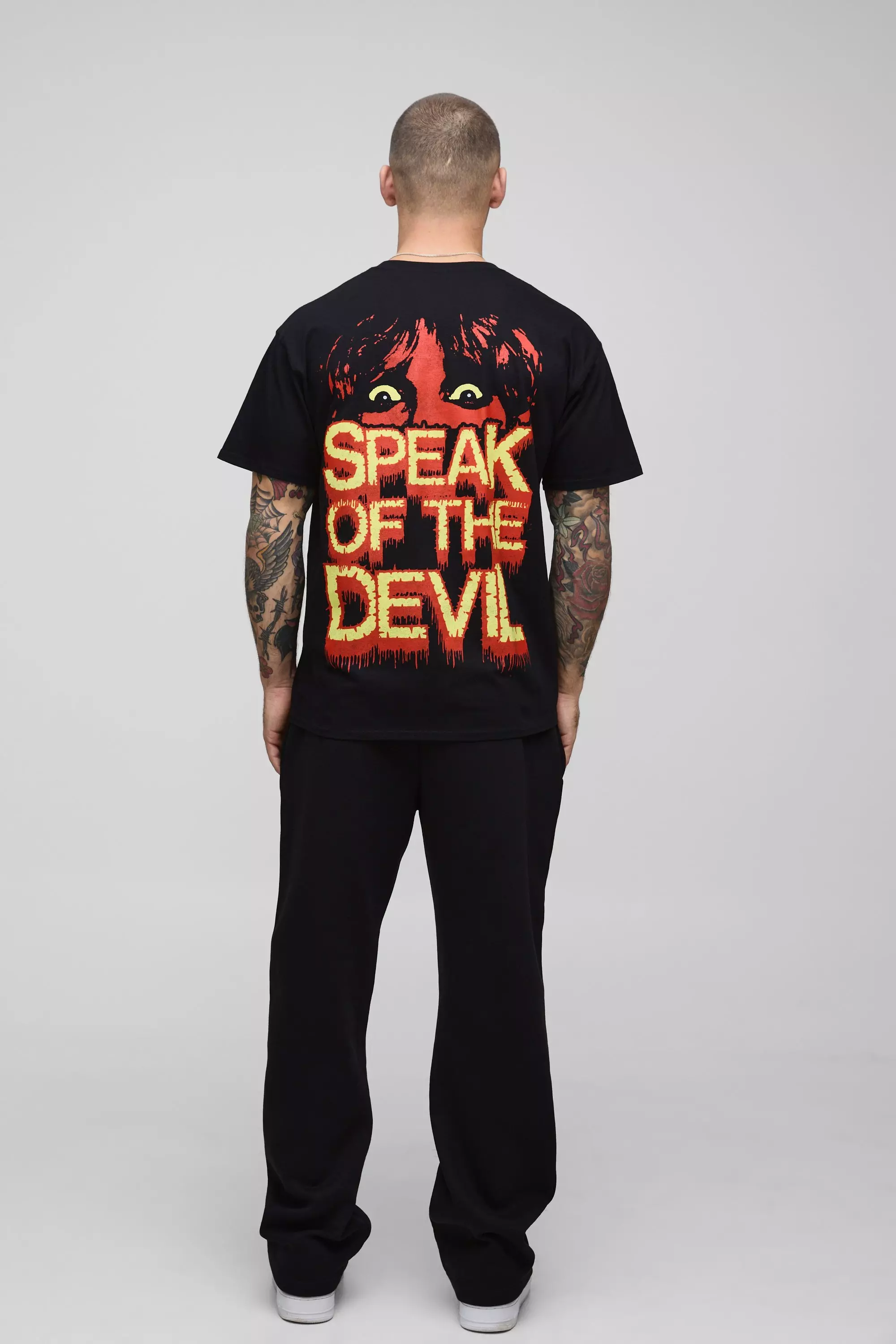 Black Regular Fit Ozzy Ozbourne License Graphic T Shirt | boohooMAN USA