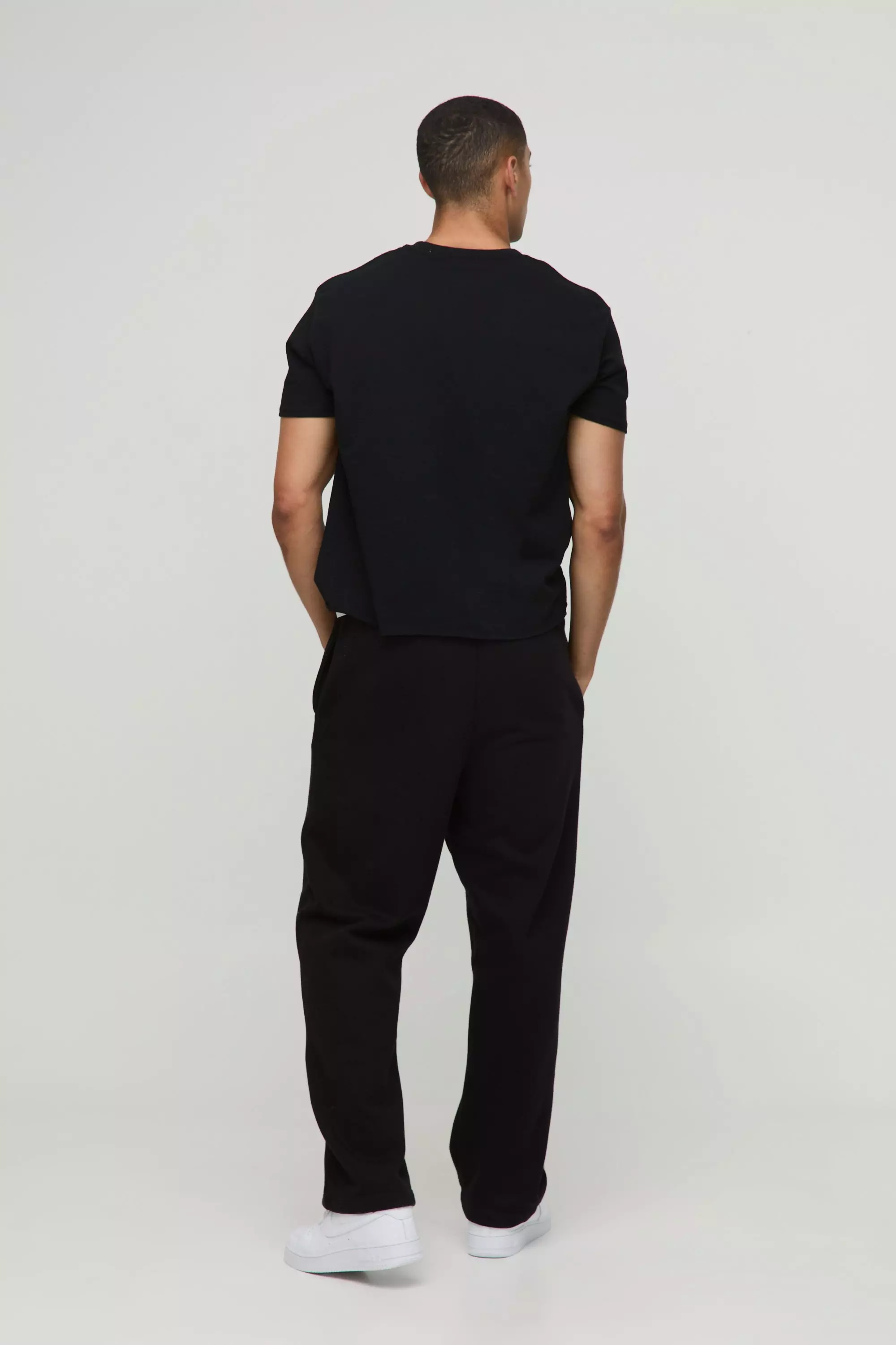 Basic Oversized Boxy Crew Neck T-shirt | boohooMAN AU