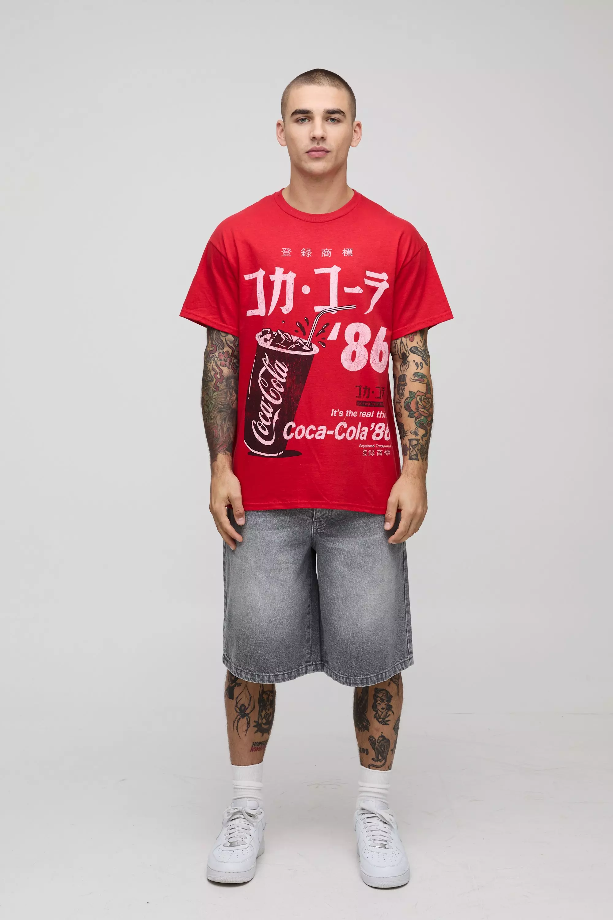 Red Oversized Gelicenseerd Rood Coca-Cola T-Shirt alternatieve afbeelding