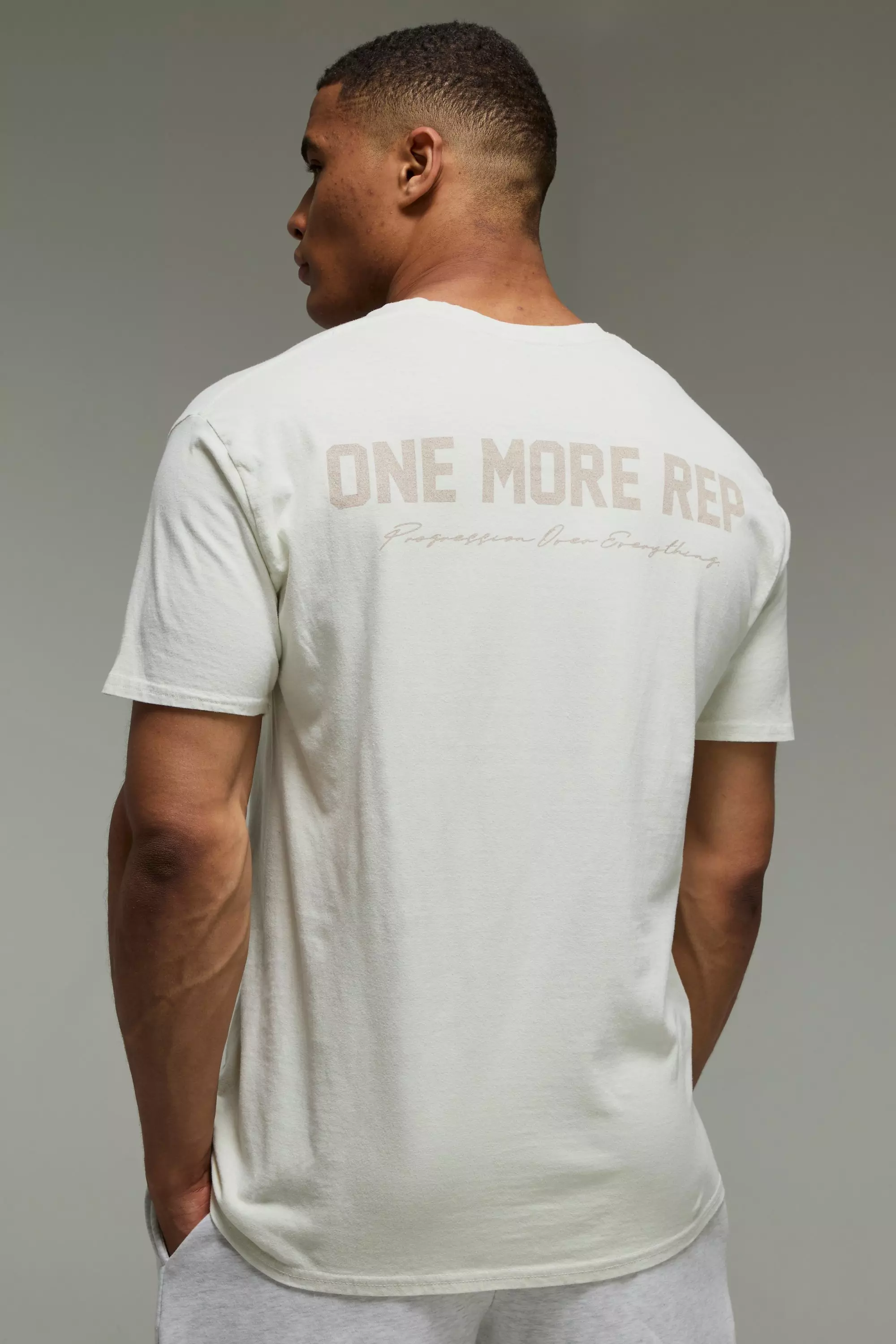 Ecru MAN Active Washed Oversized One More Rep T-Shirt alternative image