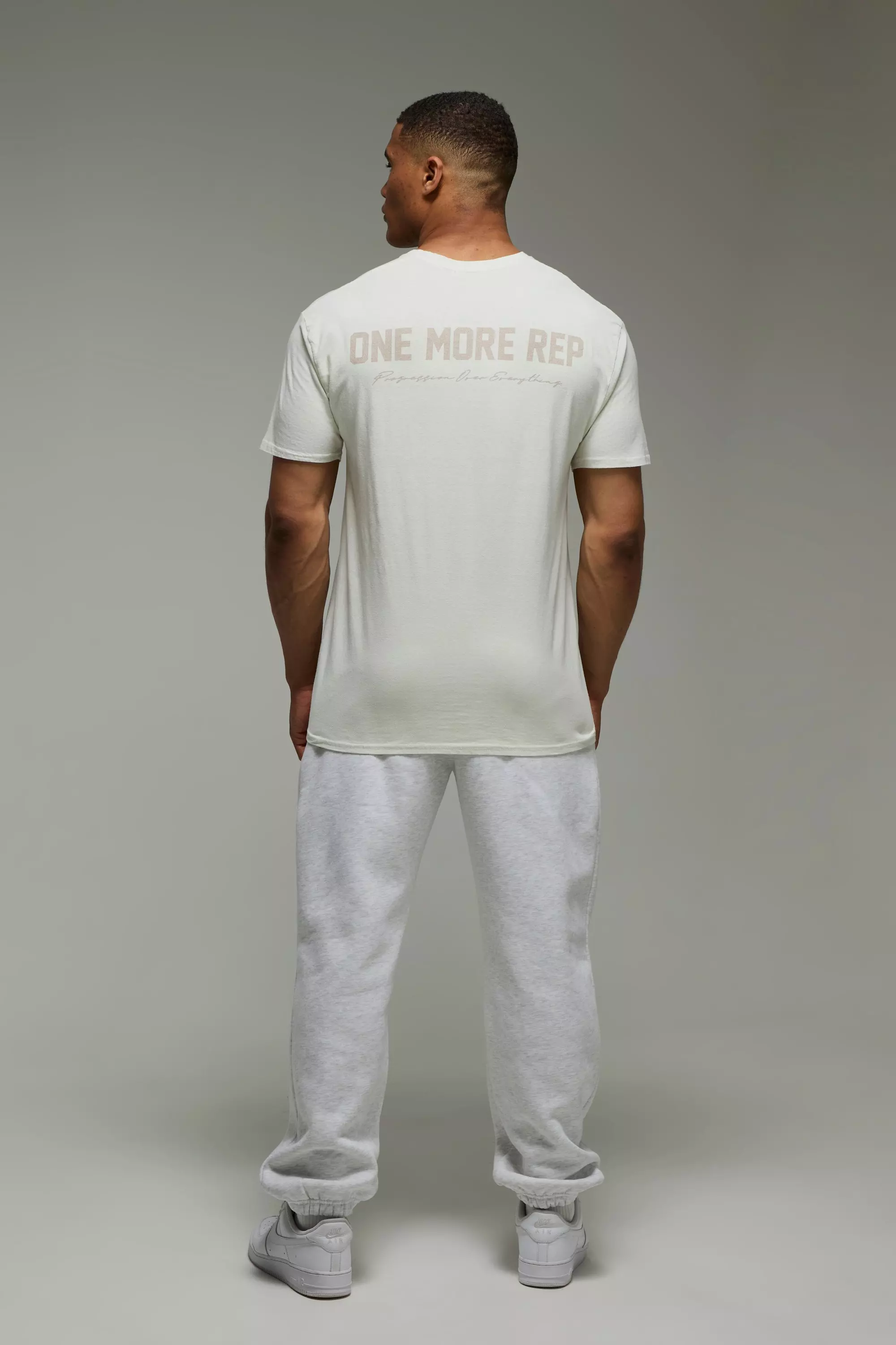 Ecru MAN Active Washed Oversized One More Rep T-Shirt alternative image