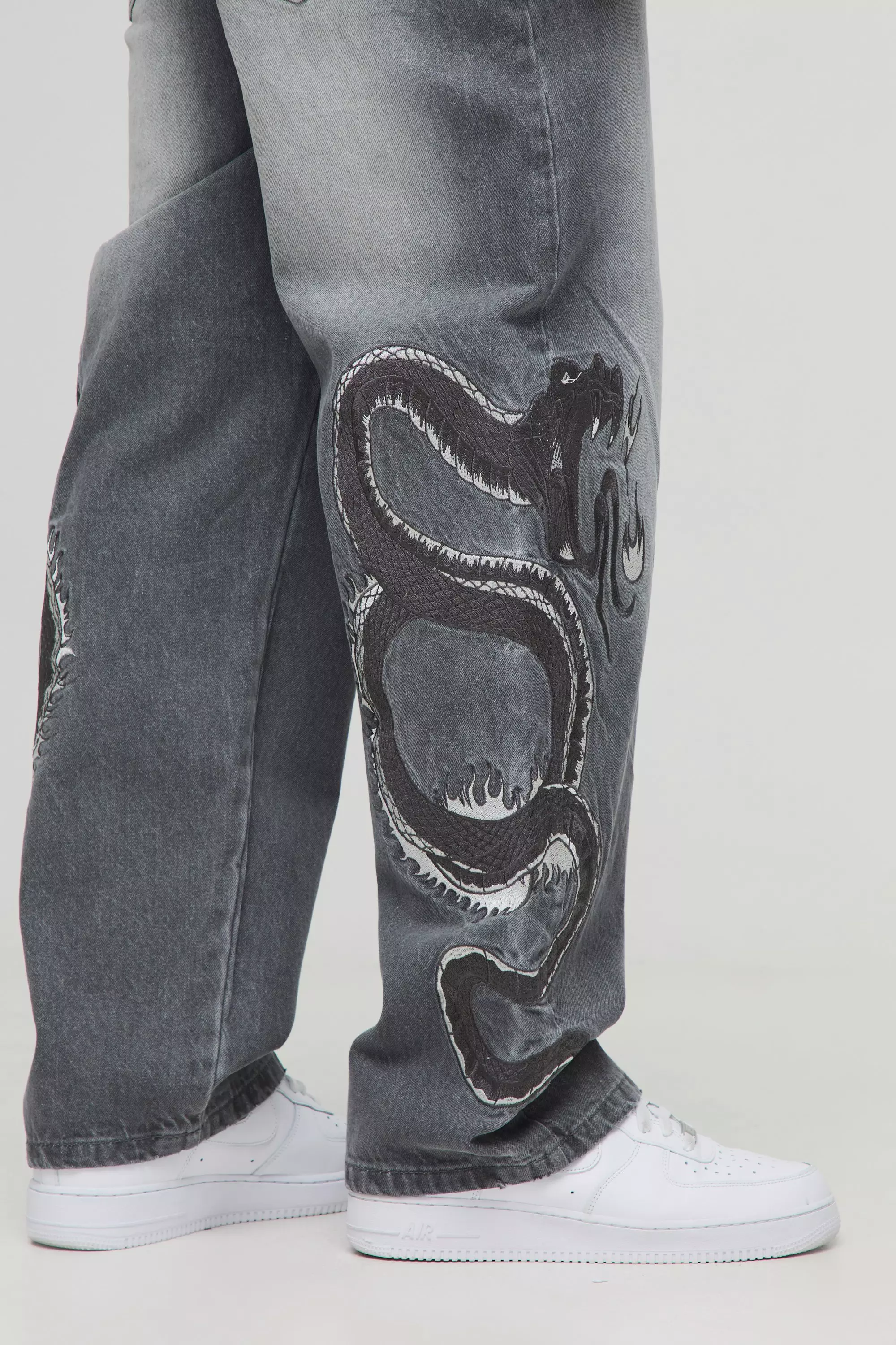 Relaxed Fit Snake Embroidery Washed Jeans | boohooMAN USA
