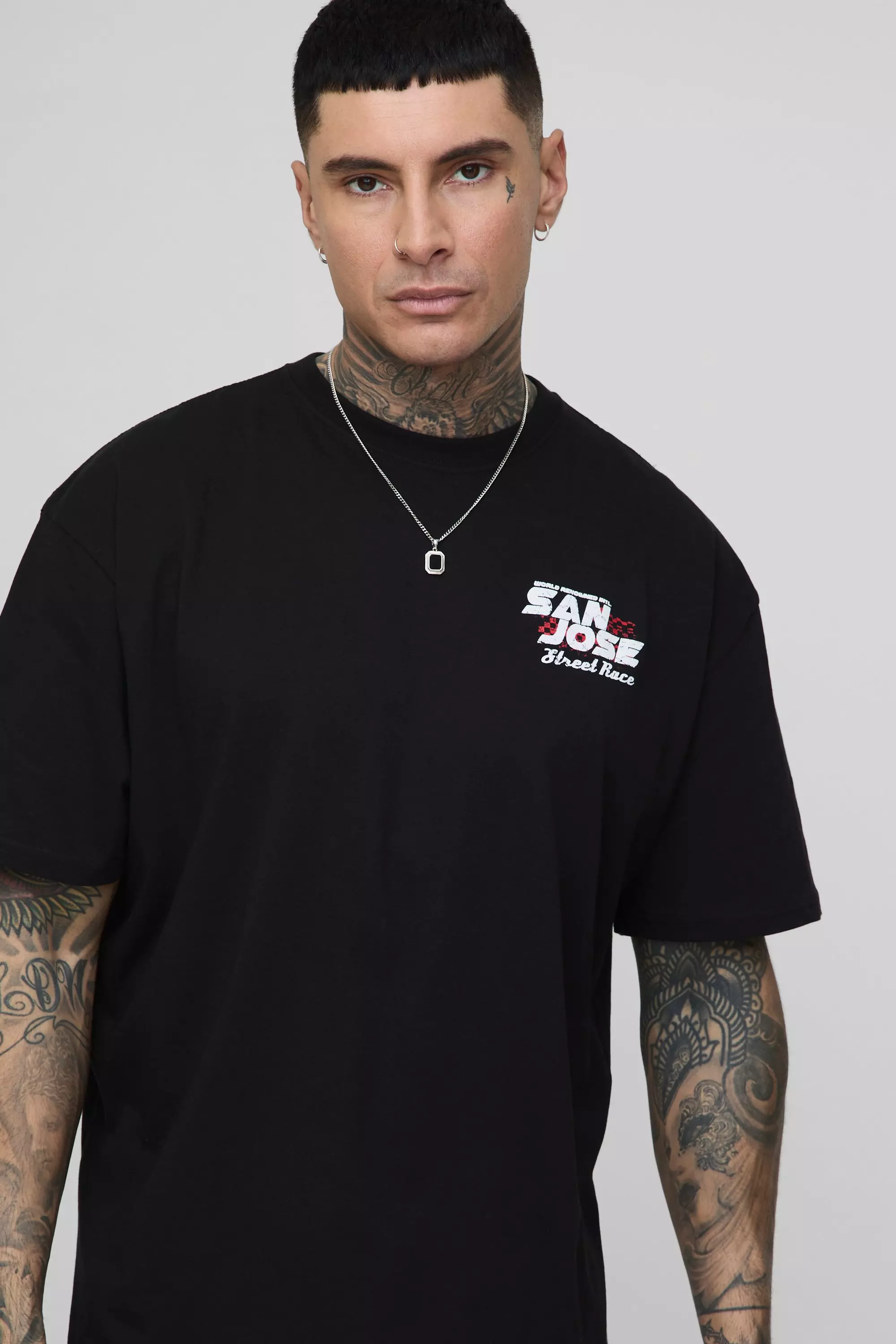 Black Tall Oversized San Jose Moto T-Shirt Met Print alternatieve afbeelding