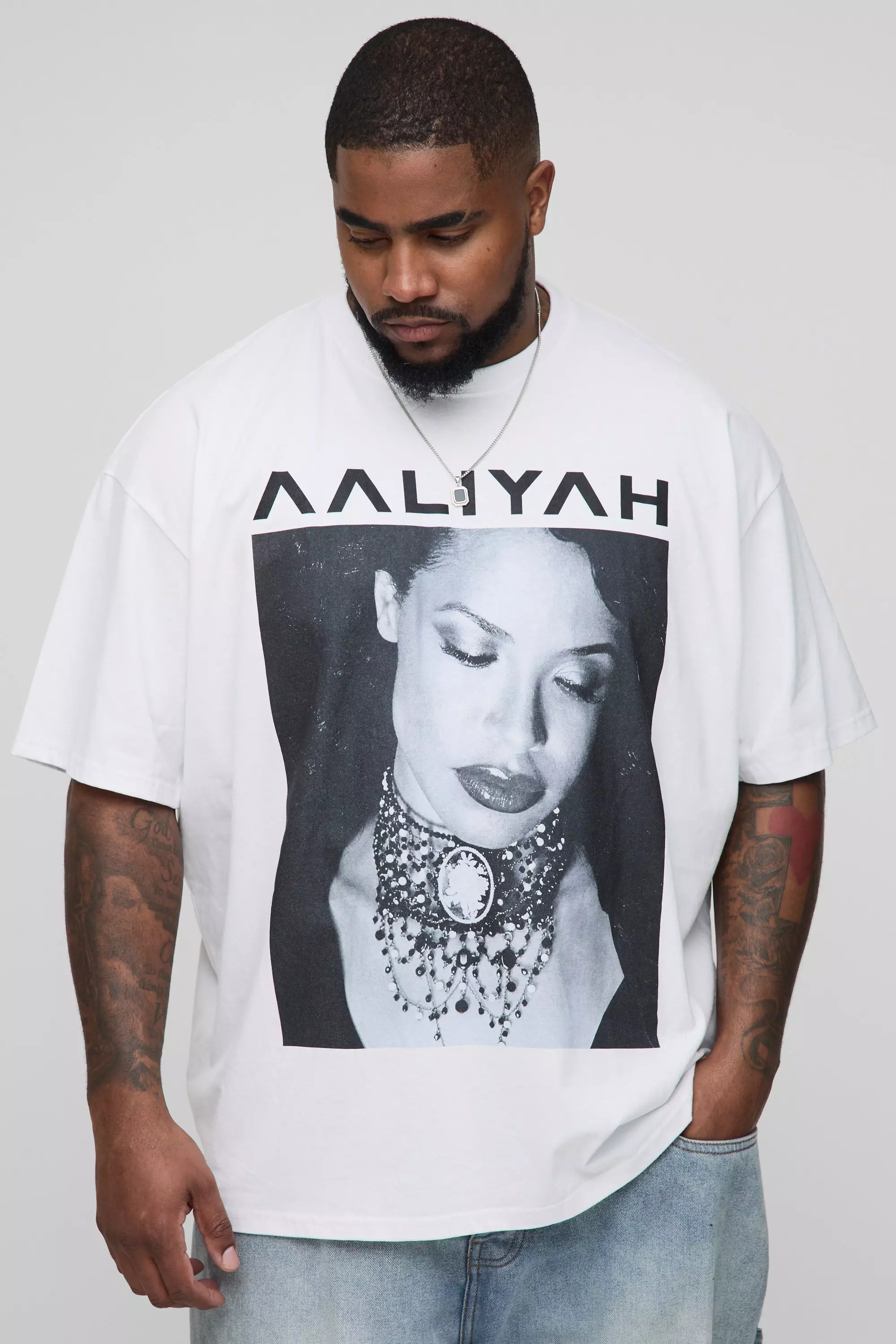 White Plus Oversized Aaliyah License Print T-Shirt alternative image
