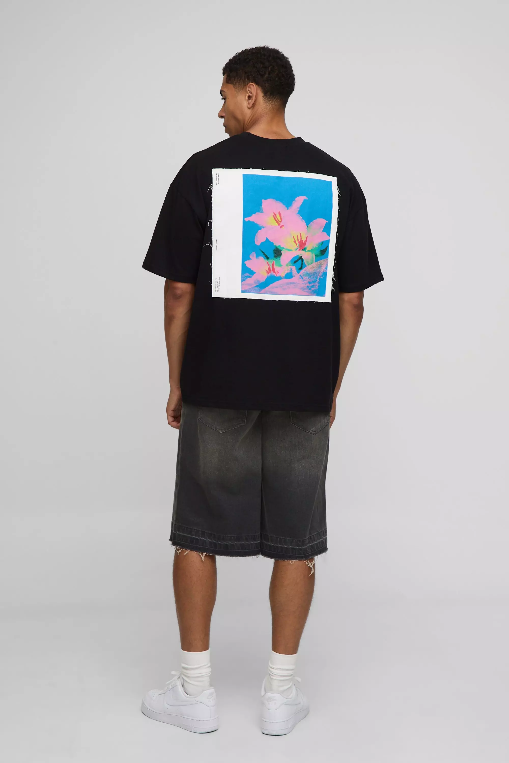 Oversized Drop Shoulder Heavyweight Patch Applique T-Shirt | boohooMAN USA
