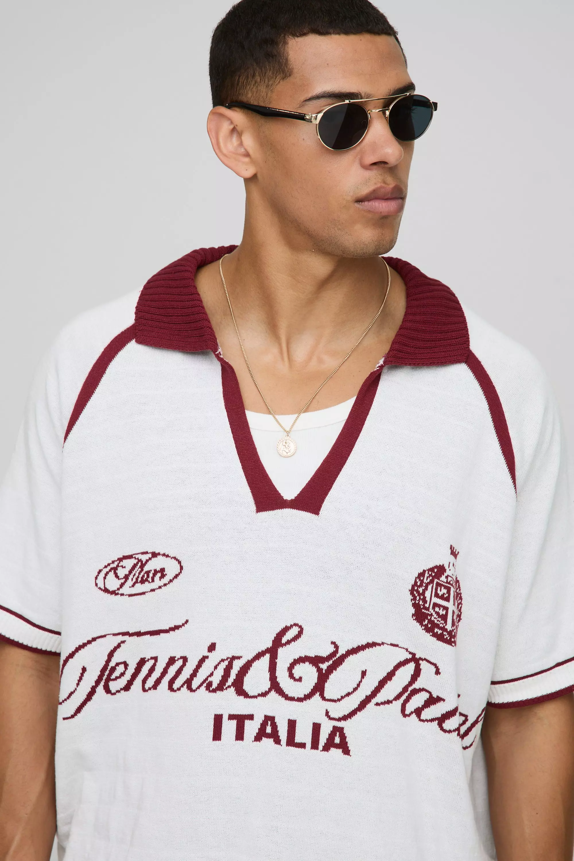 Boxy V Neck Saint Tropez Knitted Polo | boohooMAN USA