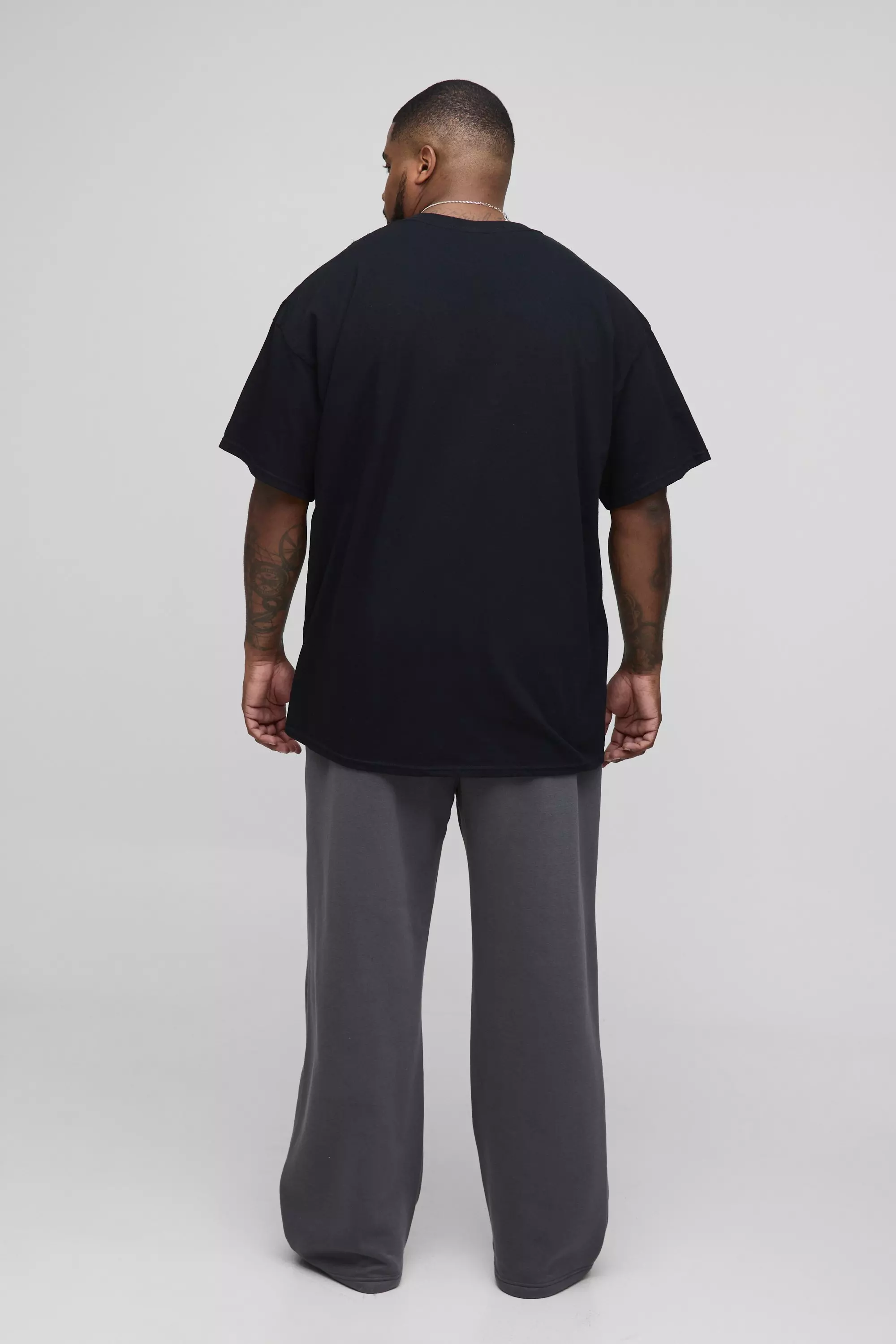 Plus T-Shirt mit lizenziertem Easy-E Print, Black alternatives Bild