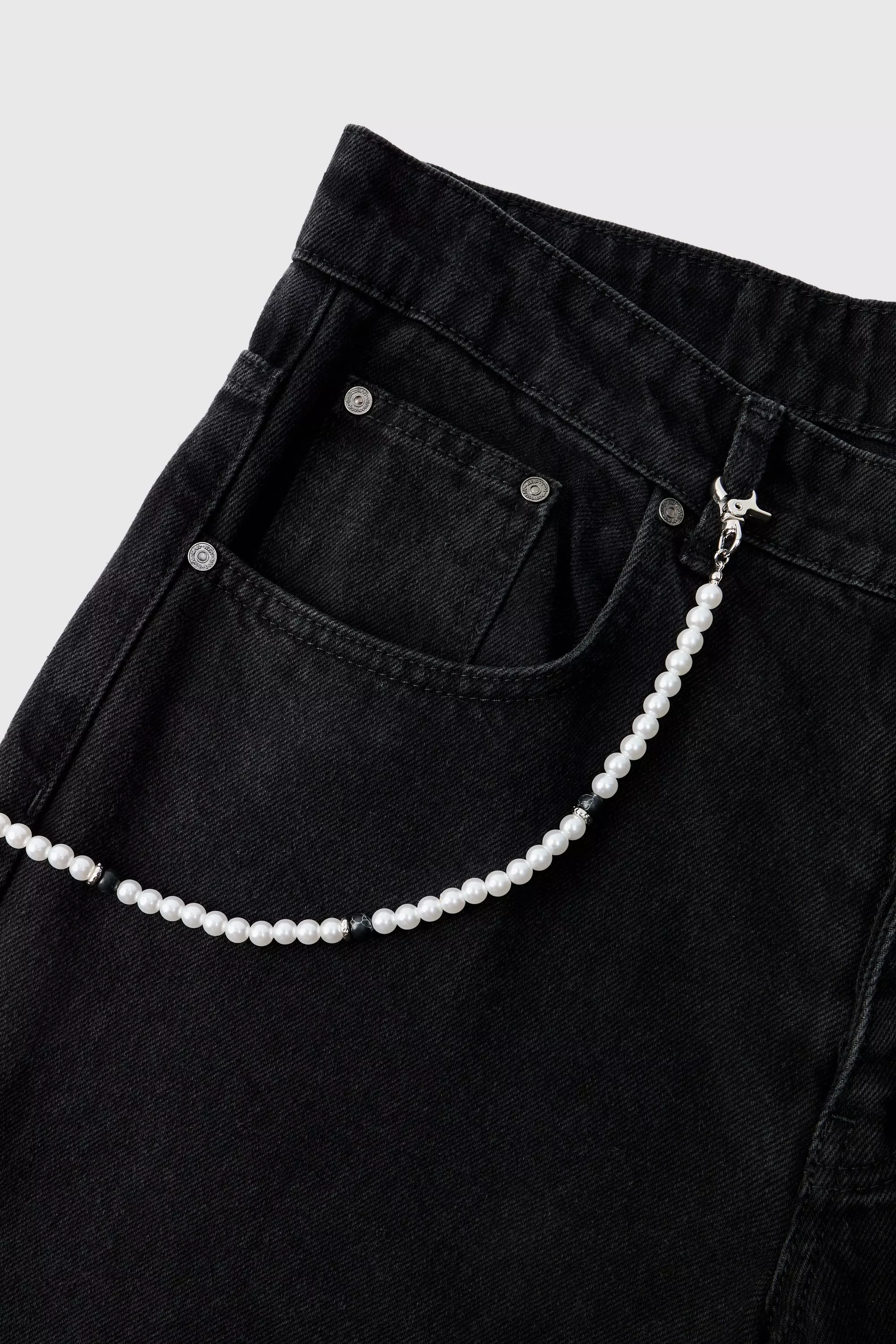 White Pearl Jean Chain