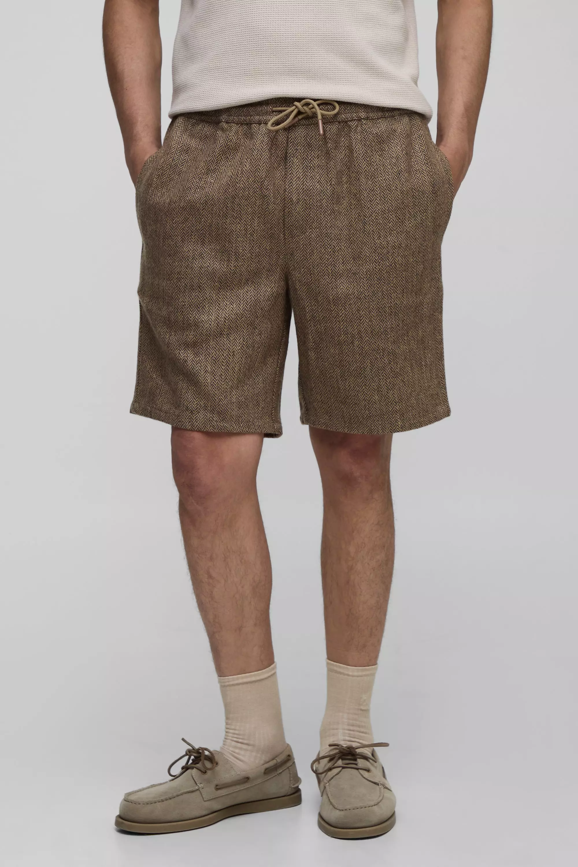 Elasticated Waist Relaxed Fit Herringbone Shorts Black