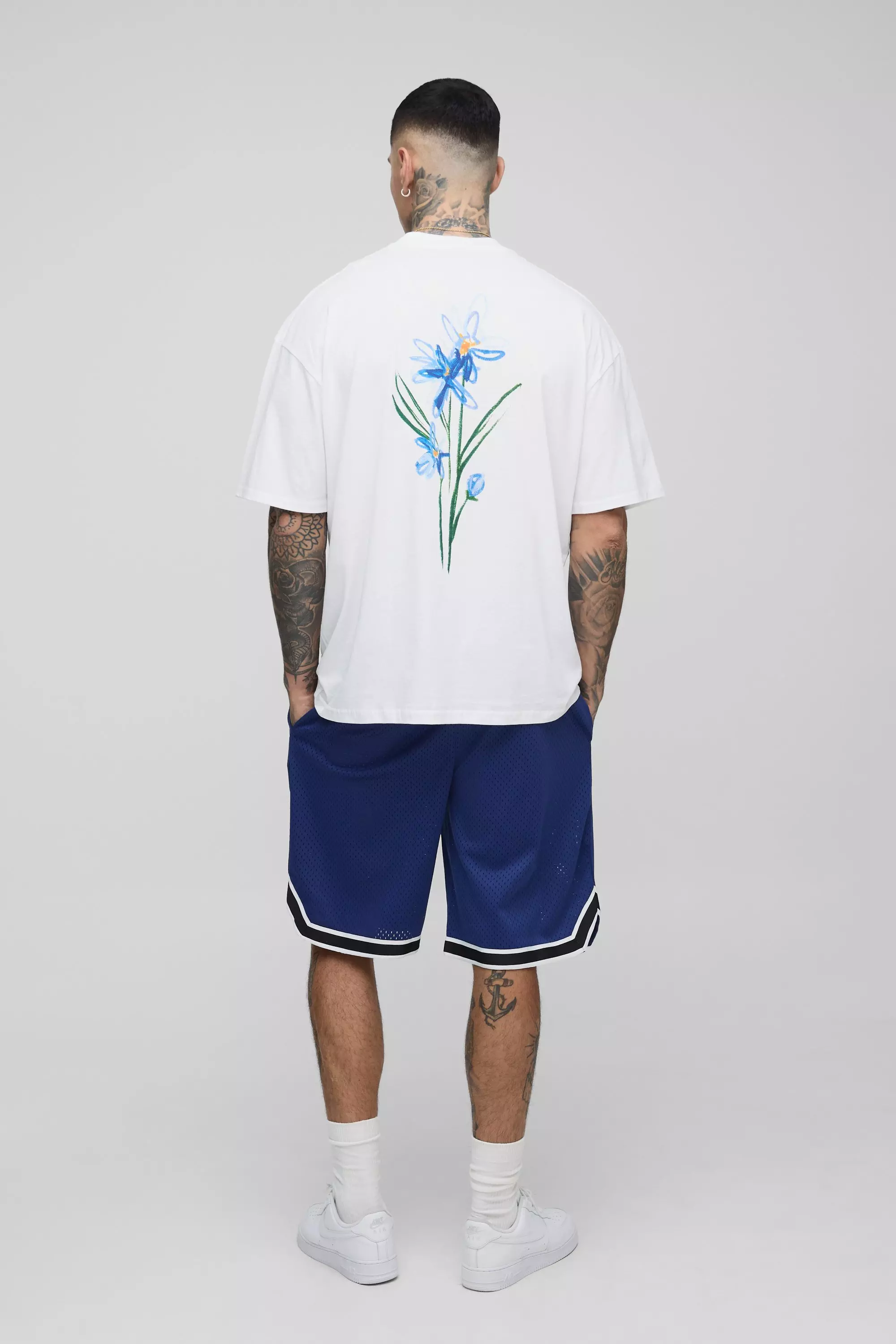 White Tall Oversized Bloemenprint T-Shirt Met Brede Nek alternatieve afbeelding