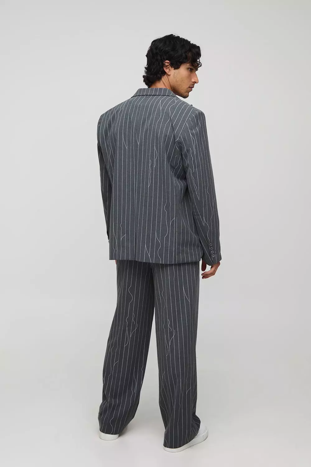 Wide Leg Warped Pinstripe Trouser | boohooMAN USA