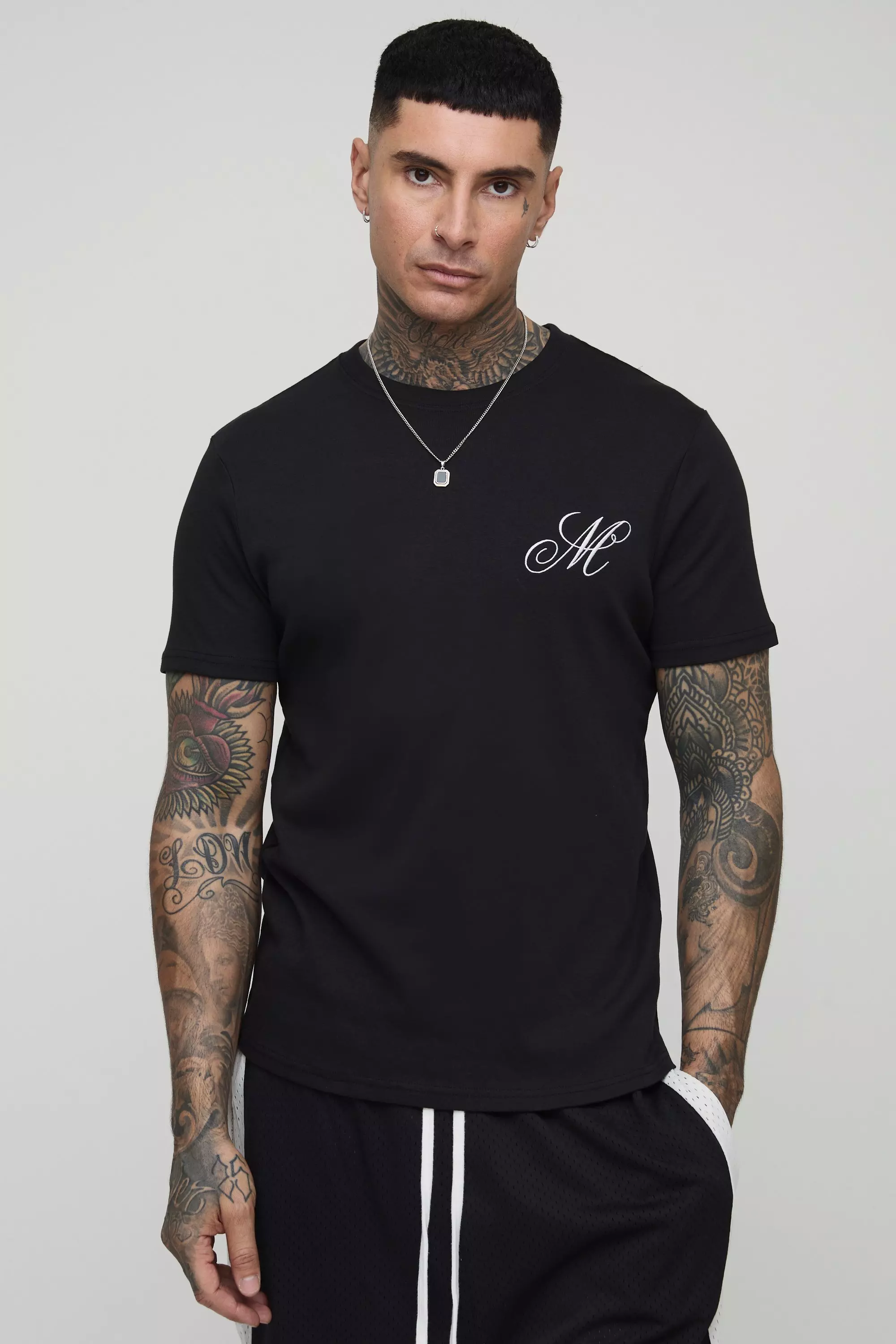 Tall Muscle Embroidered M T-Shirt Black