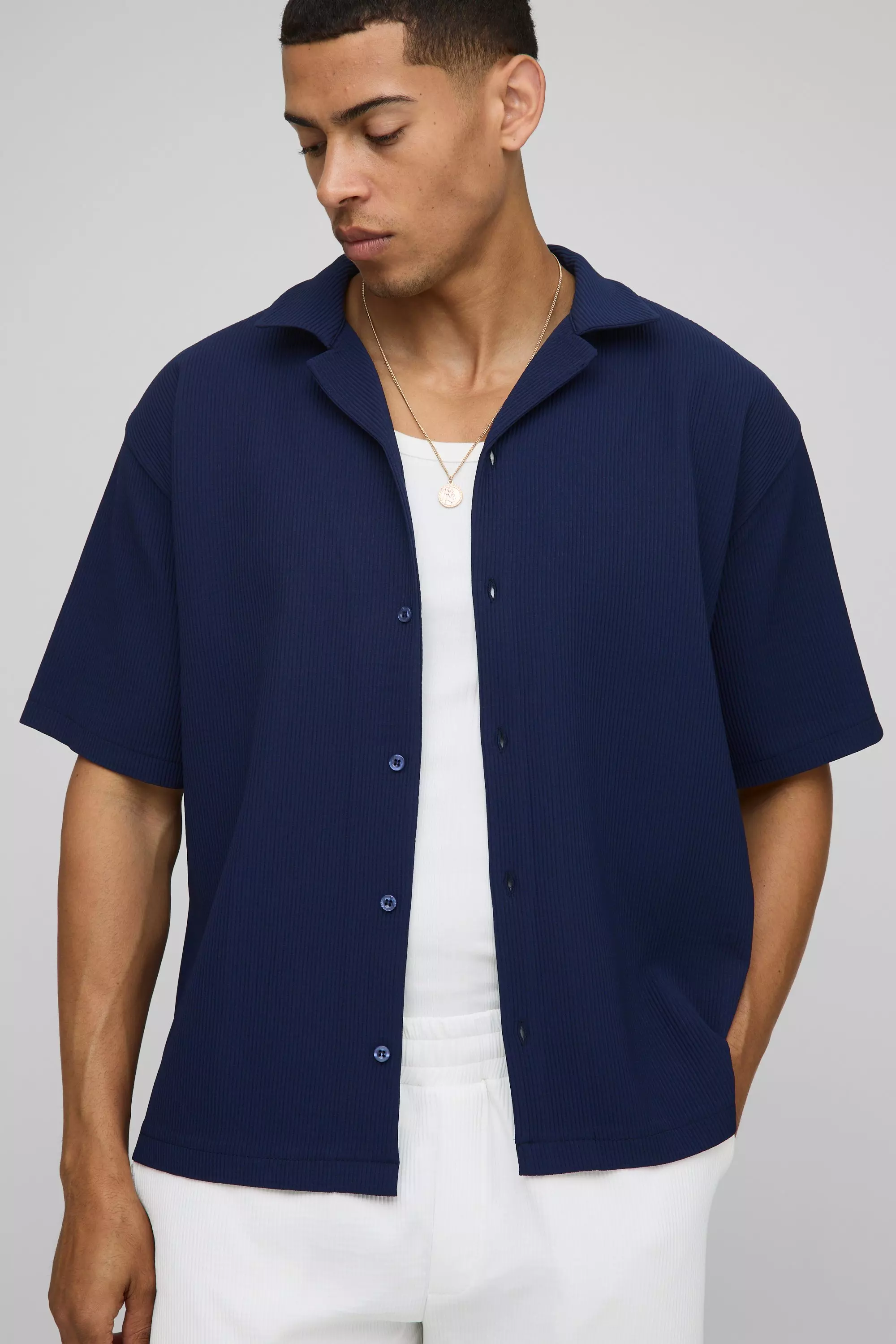 Short Sleeve Revere Oversized Fit Pleated Shirt Navy