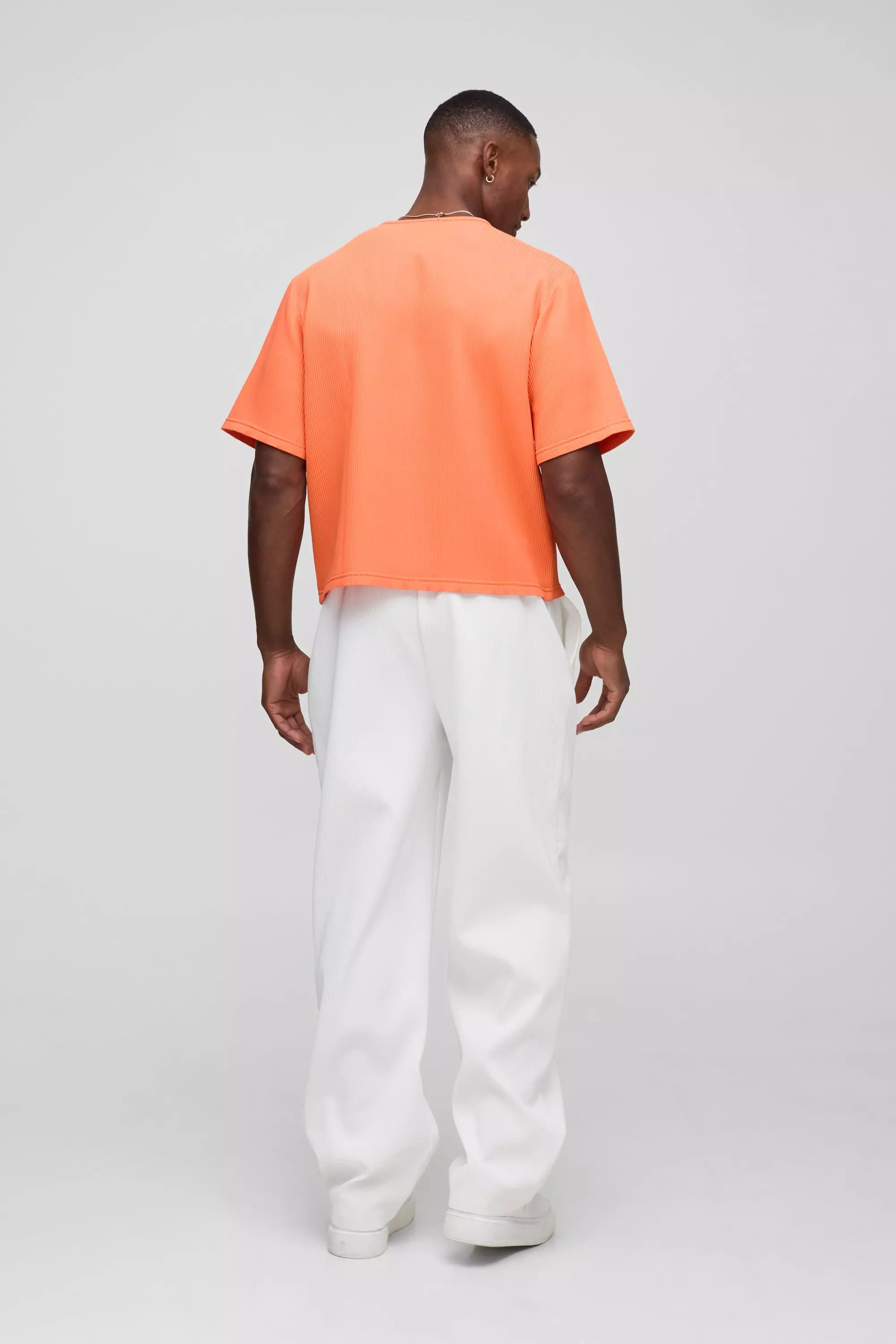 Cropped Boxy Pleated T-Shirt | boohooMAN USA