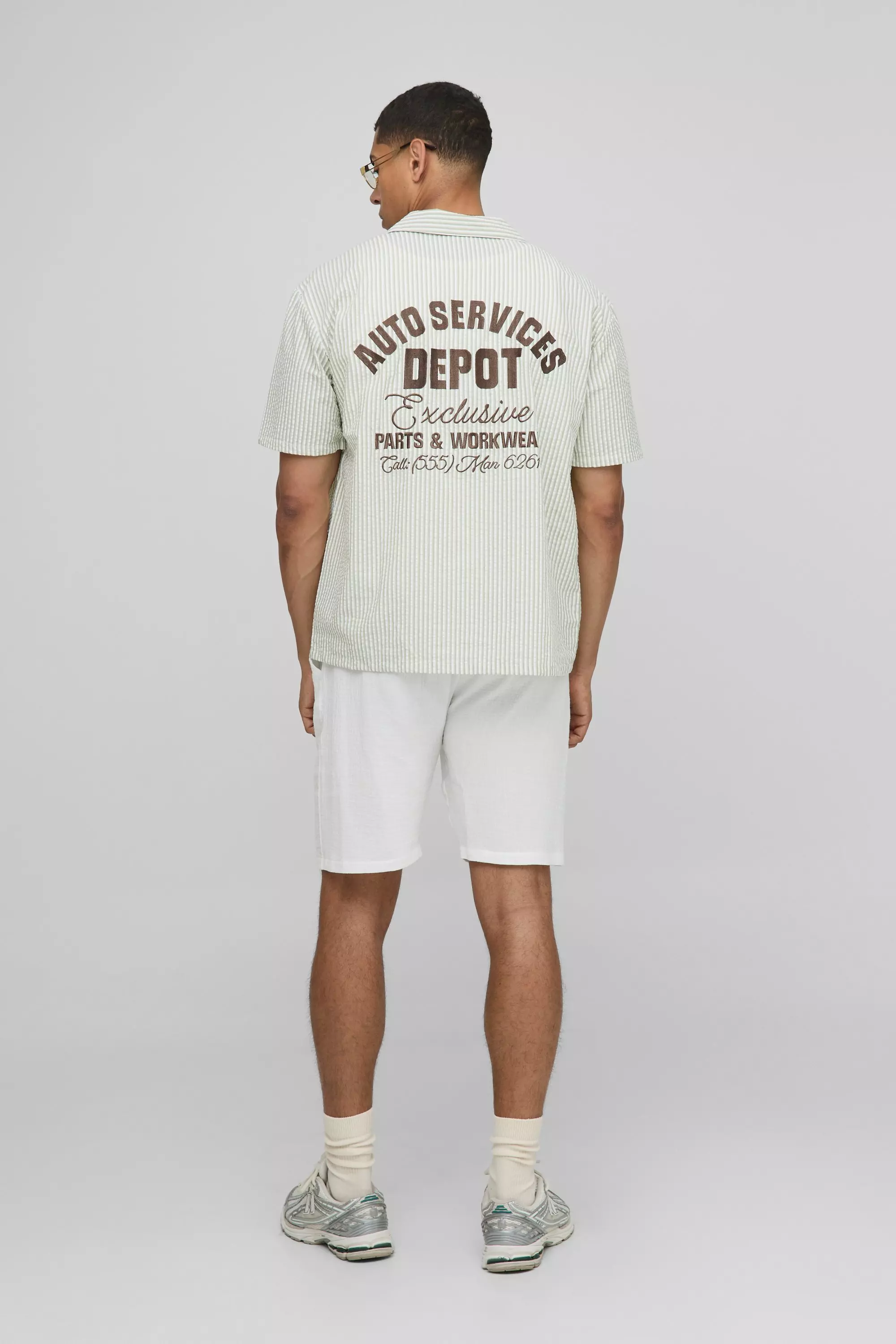 Oversized Seersucker Graphic Revere Shirt | boohooMAN USA