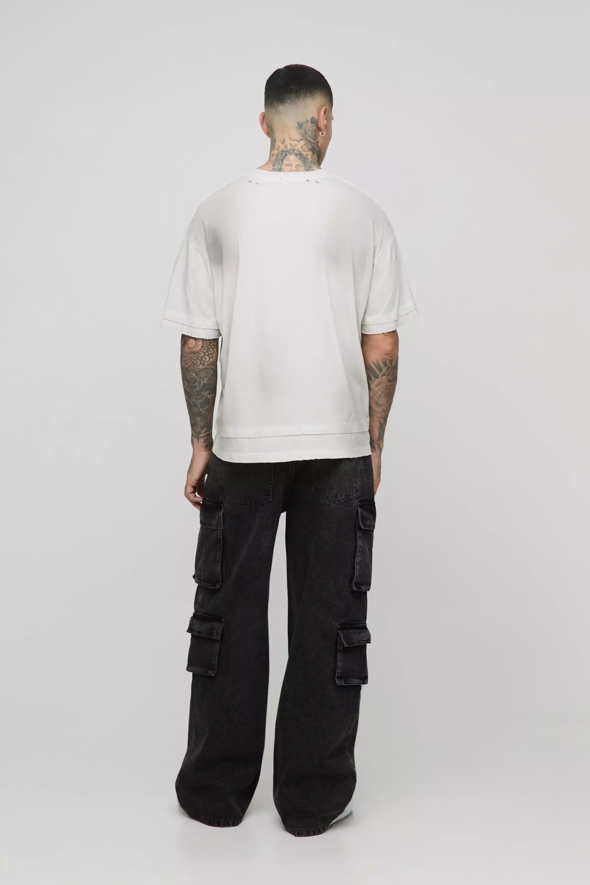 Tall Relaxed Fit Acid Wash Cargo Jeans | boohooMAN USA