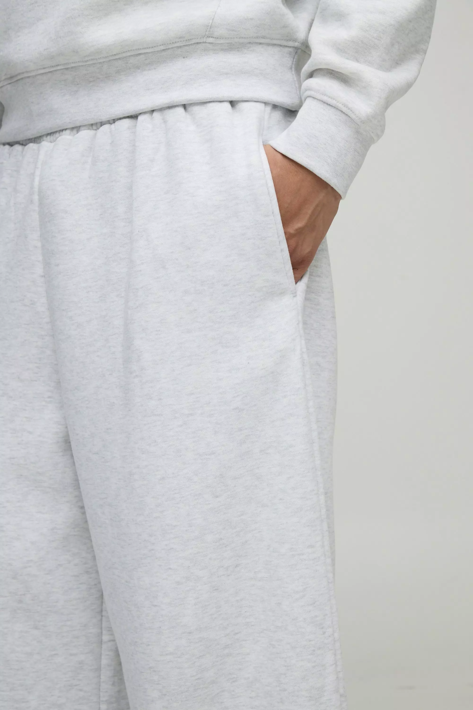 Basic Extreme Wide Leg Jogger | boohooMAN USA