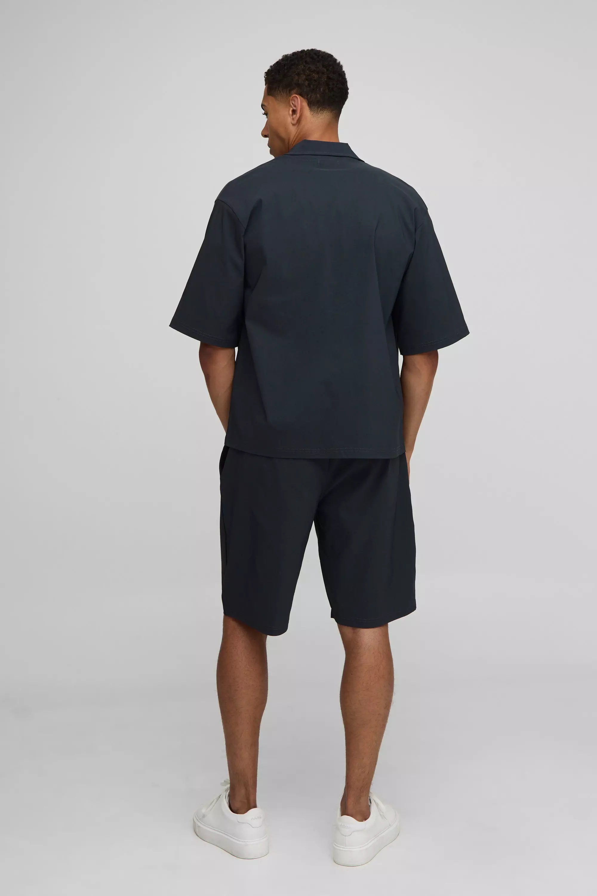 Oversized Revere Half Sleeve Tech Stretch Shirt | boohooMAN USA