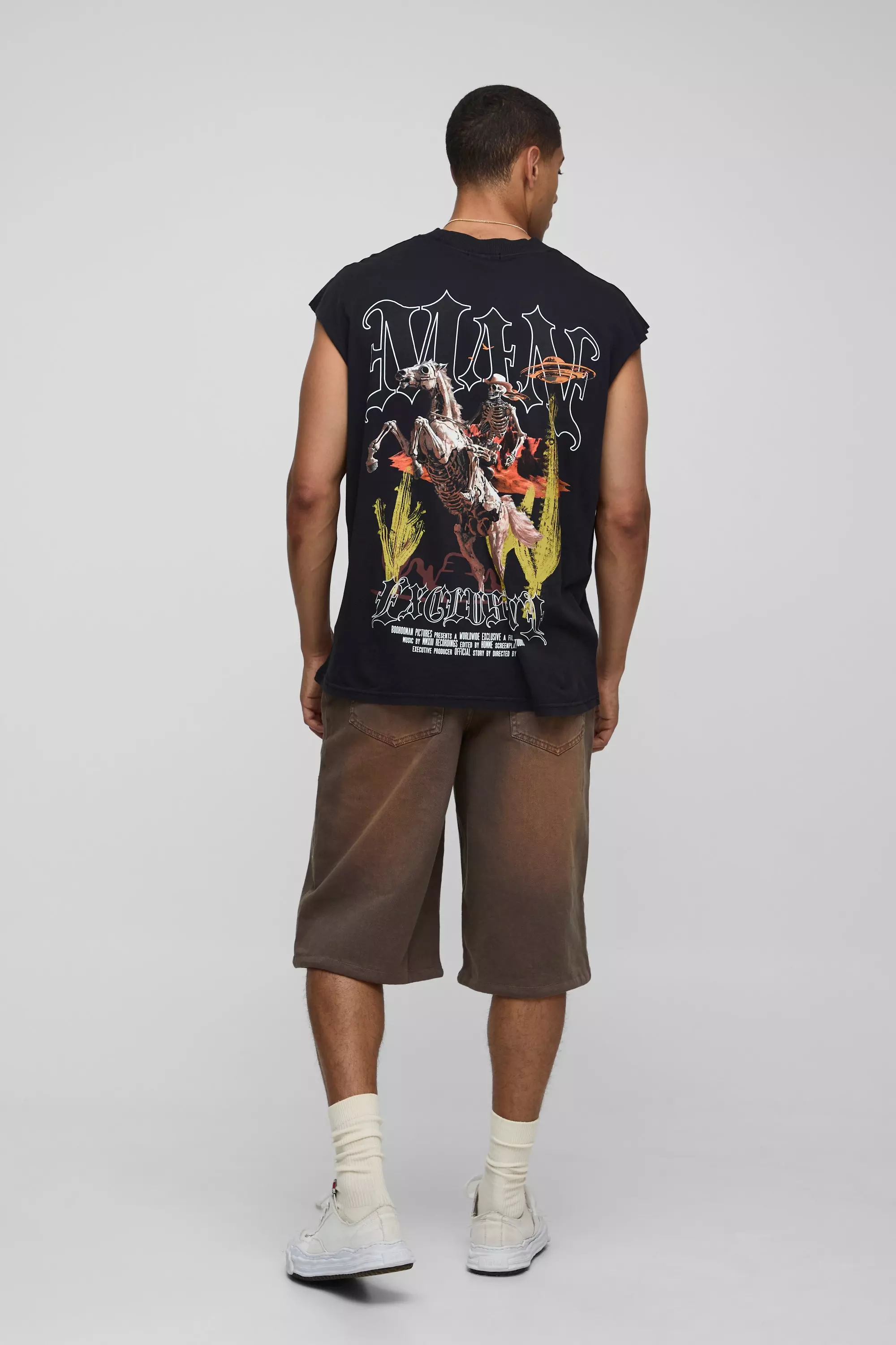 Black Oversized Extended Neck Washed Western Graphic Tank | boohooMAN USA
