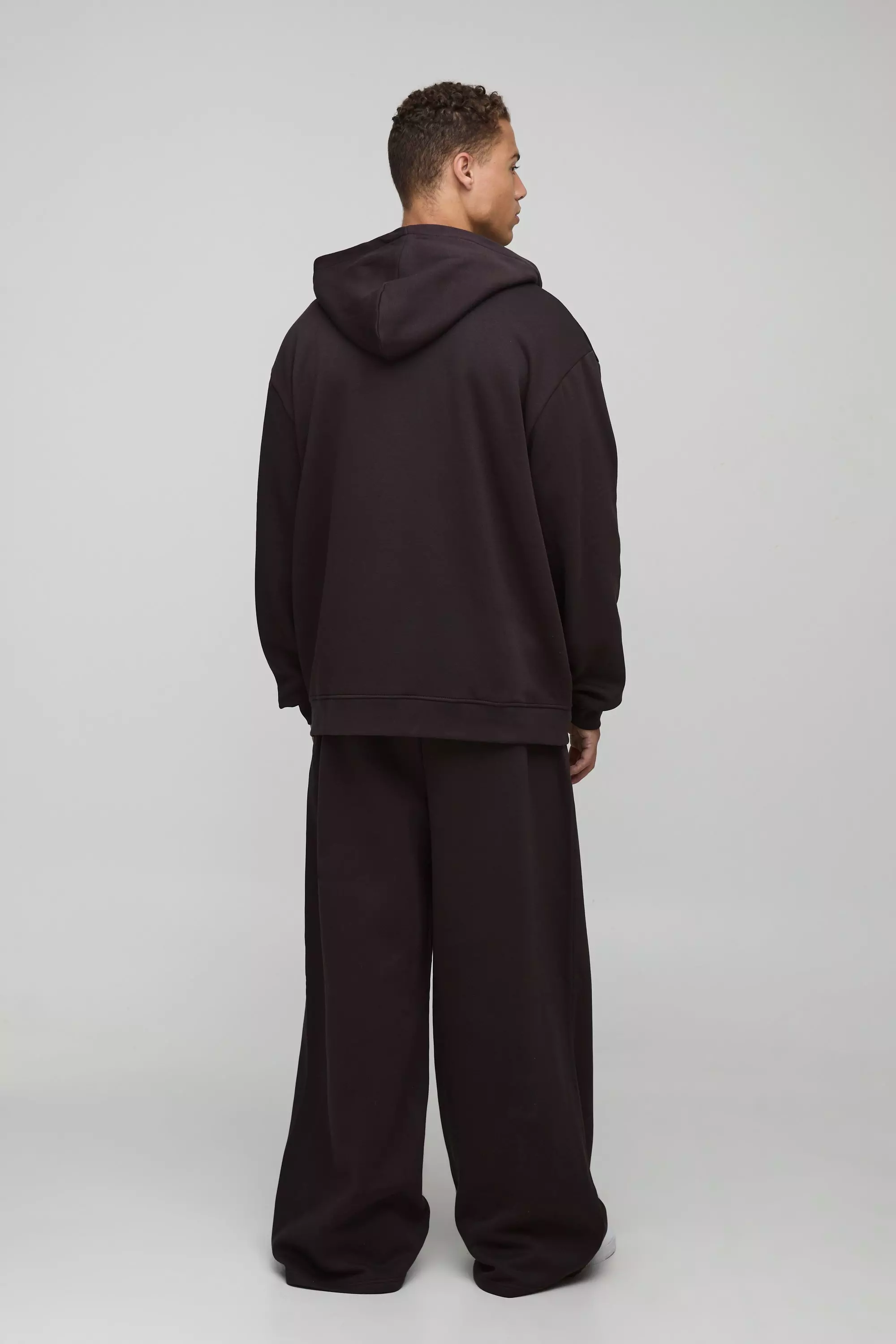 Tall Basic Extreme Wide Leg Sweatpants | boohooMAN USA