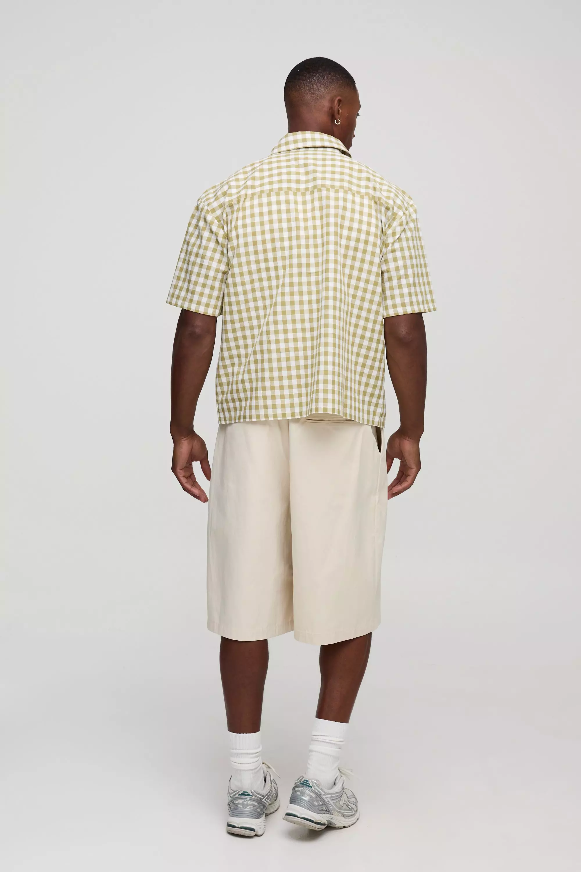 Oversized Pocket Detail Micro Plaid Boxy Shirt | boohooMAN USA