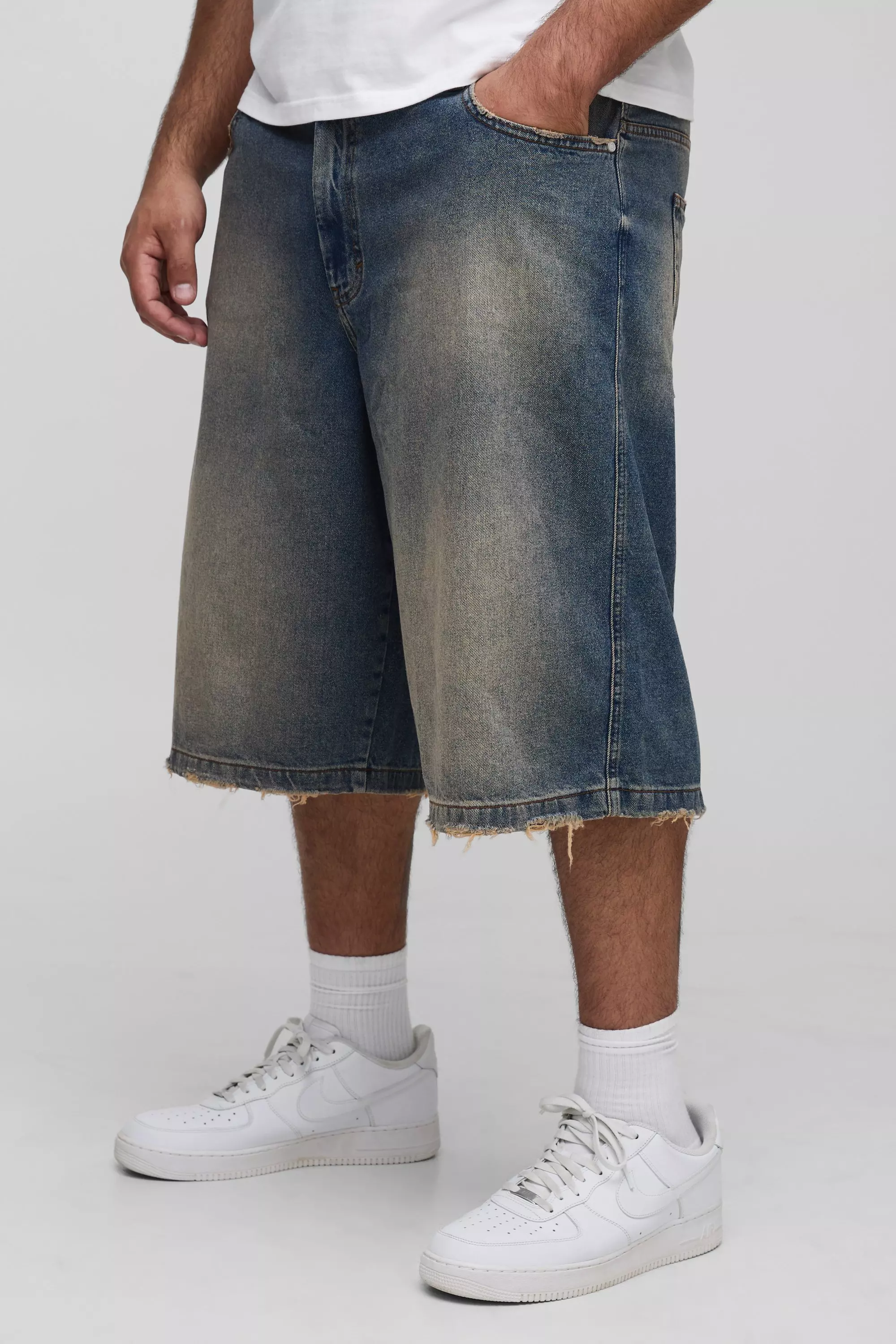 Plus Relaxed Longline Tinted Nibbled Pocket Denim Jorts | boohooMAN UK