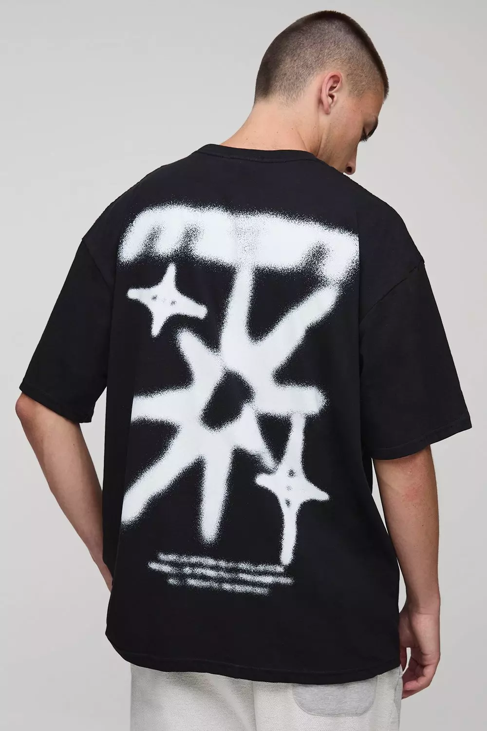 Black Oversized Blurred Star Graphic T-Shirt | boohooMAN USA