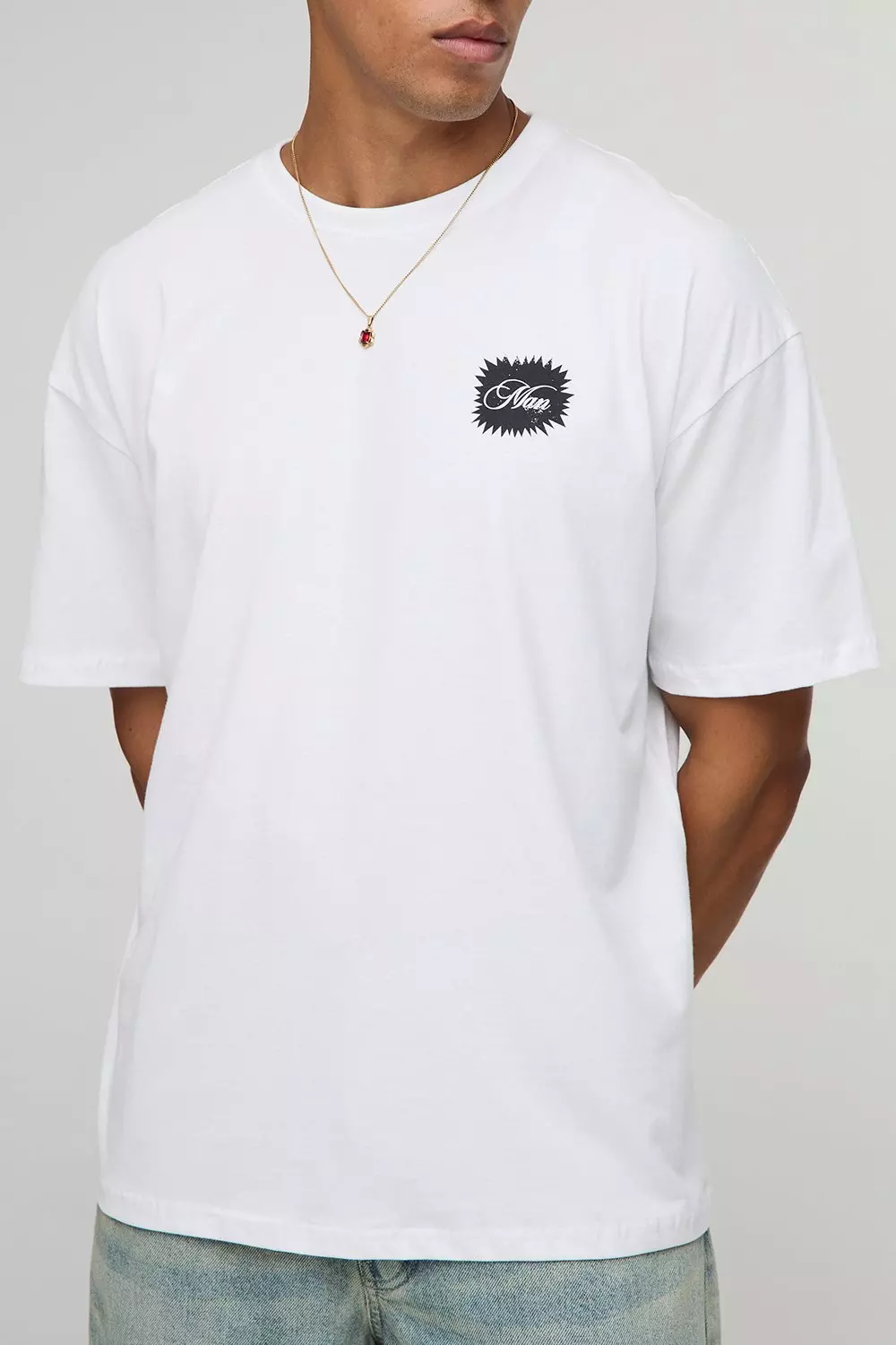 White Oversized MFC Chicken Box Graphic T-Shirt | boohooMAN USA