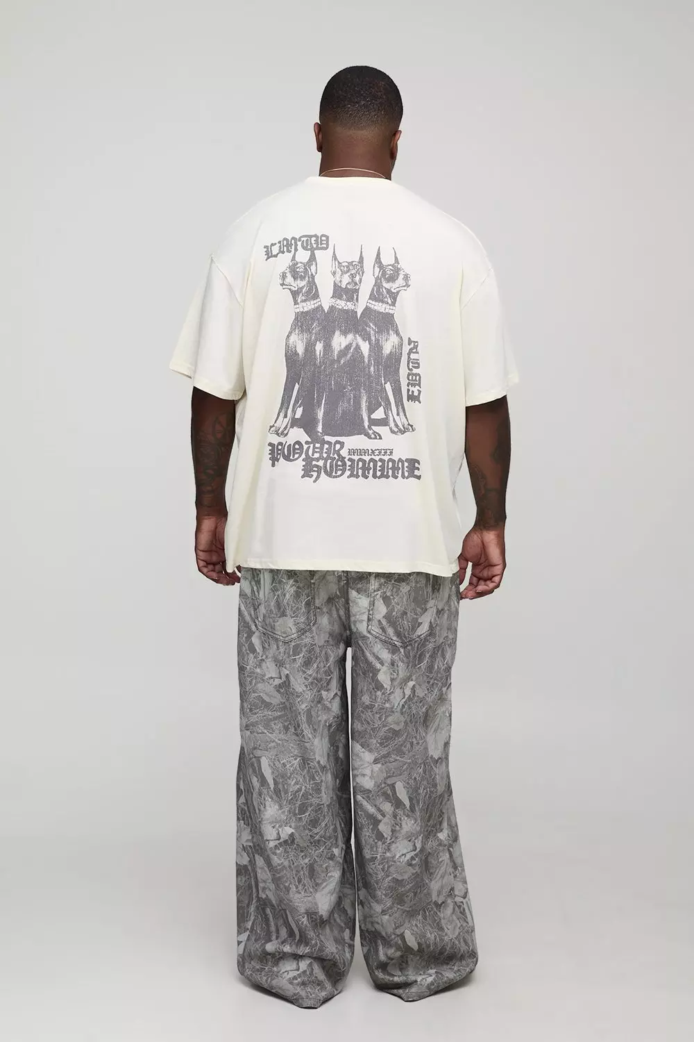 Plus Oversized Pour Homme Canine Graphic T-Shirt | boohooMAN USA