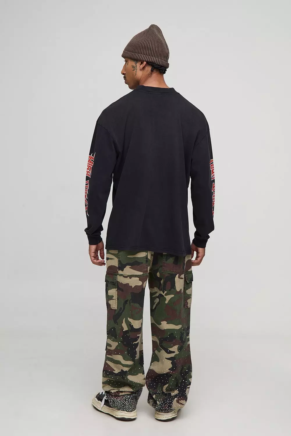 Black Oversized Extended Neck Washed Slot Machine Long Sleeve Printed T-Shirt | boohooMAN USA
