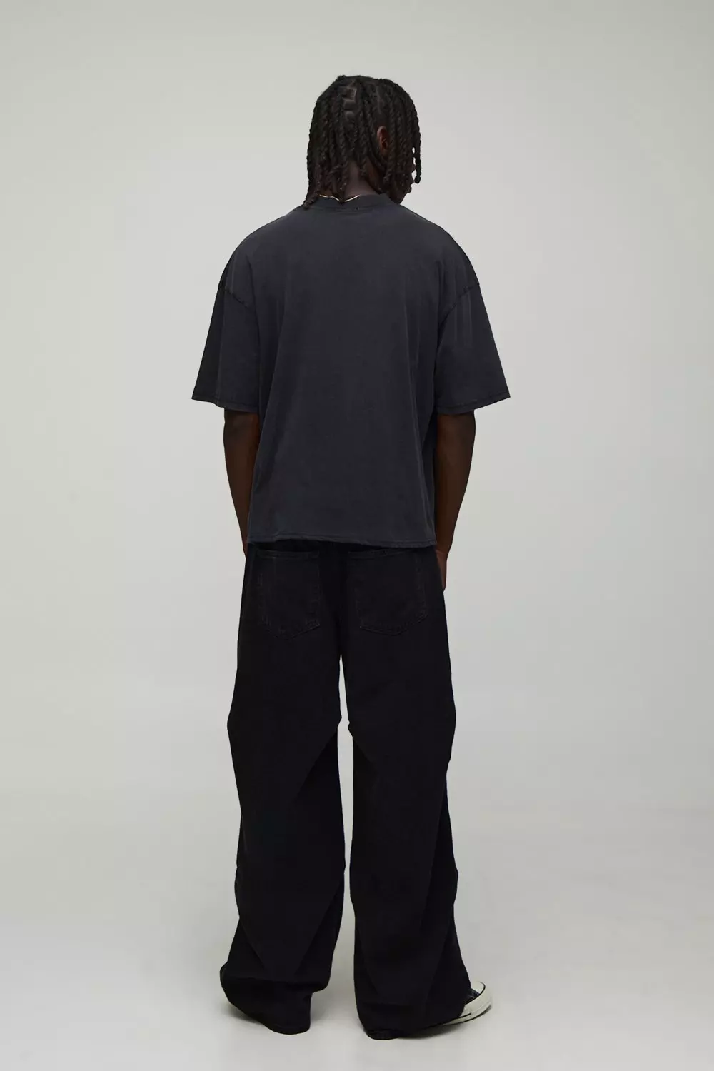 Black Oversized Boxy Extended Neck Washed Shallipopi T-Shirt | boohooMAN USA