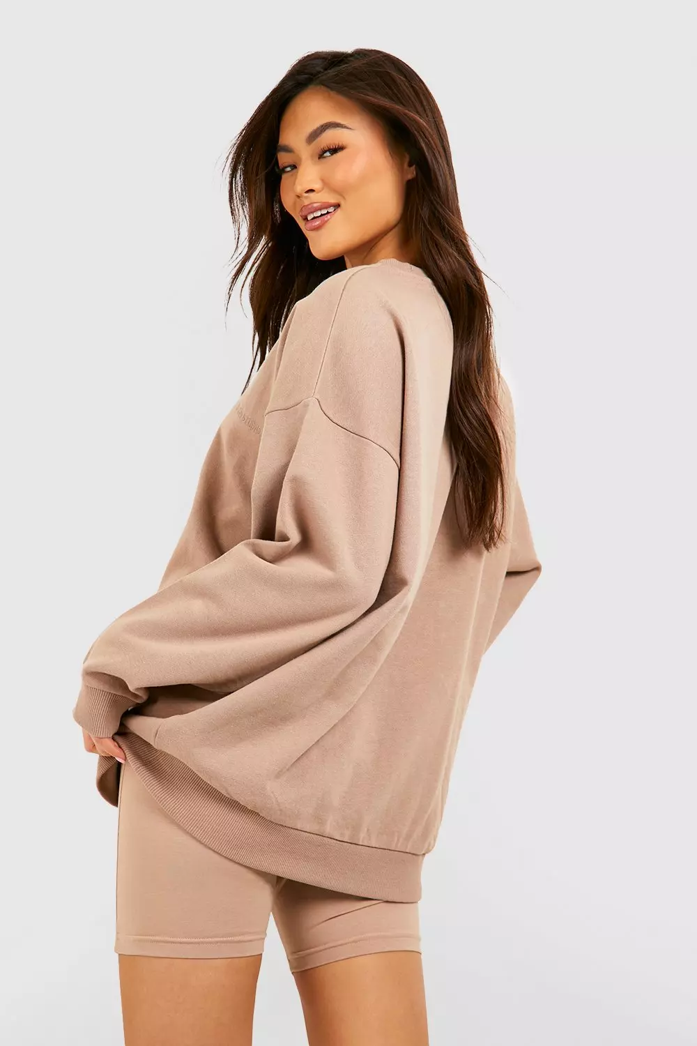 Taupe DSGN Studio Oversized Sweater And Cycling Short Set alternative image