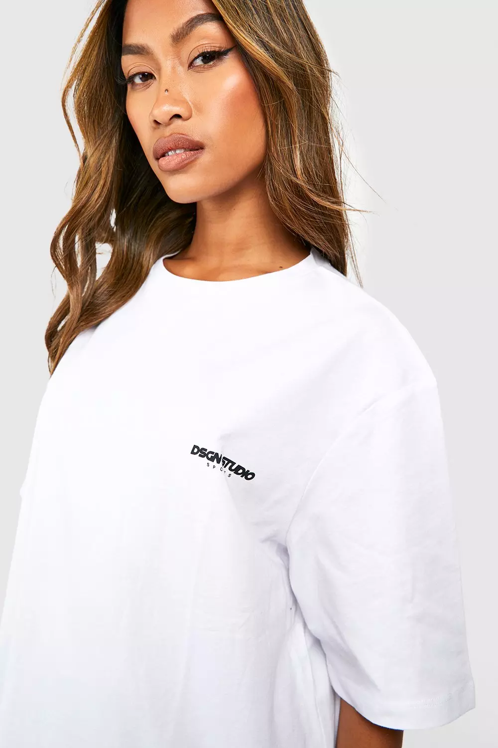 White DSGN Studio Sports Gym T-shirt alternative image