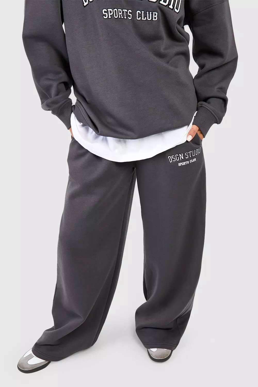 Charcoal DSGN Studio Applique Straight Leg Jogger alternative image