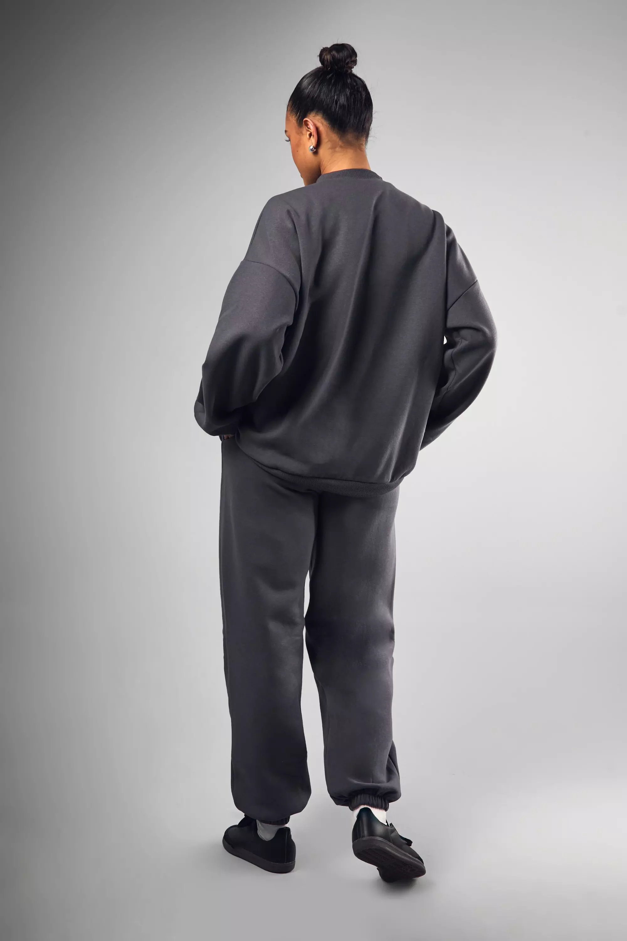 Charcoal DSGN Studio Double Pocket Oversized Tracksuit alternative image