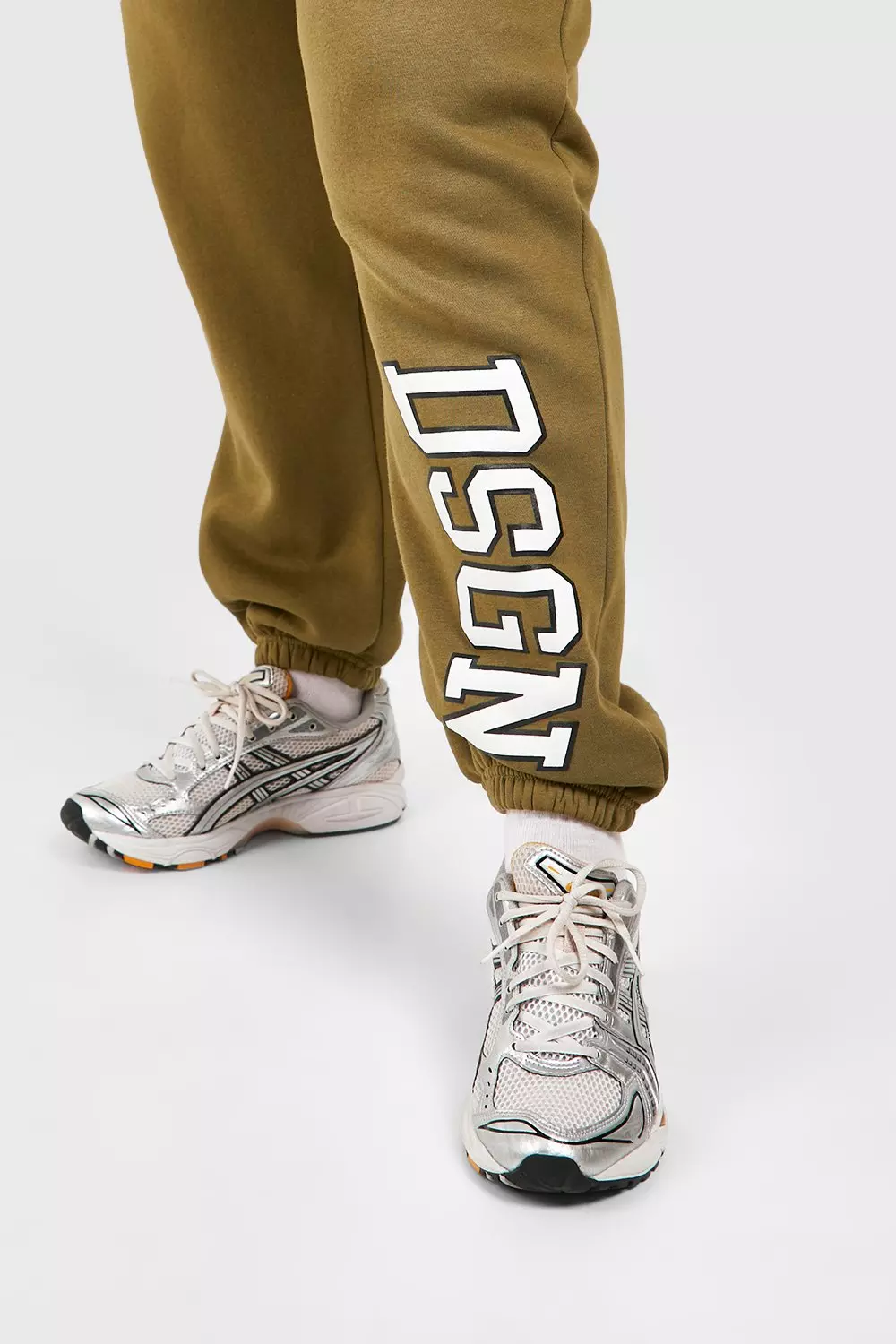 Khaki Plus DSGN Studio Puff Print Oversized Cuffed Jogger alternative image