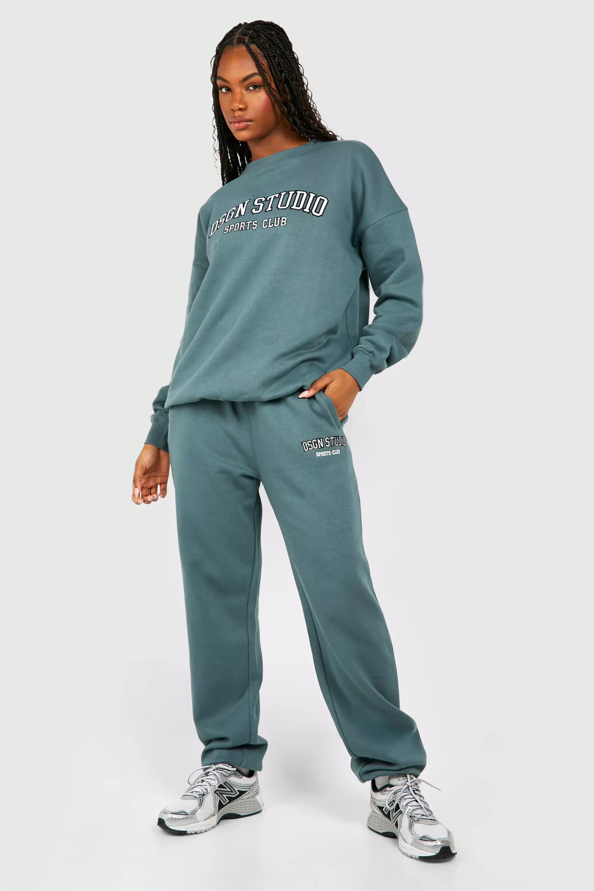 Teal Tall DSGN Studio Applique Sweatshirt alternative image