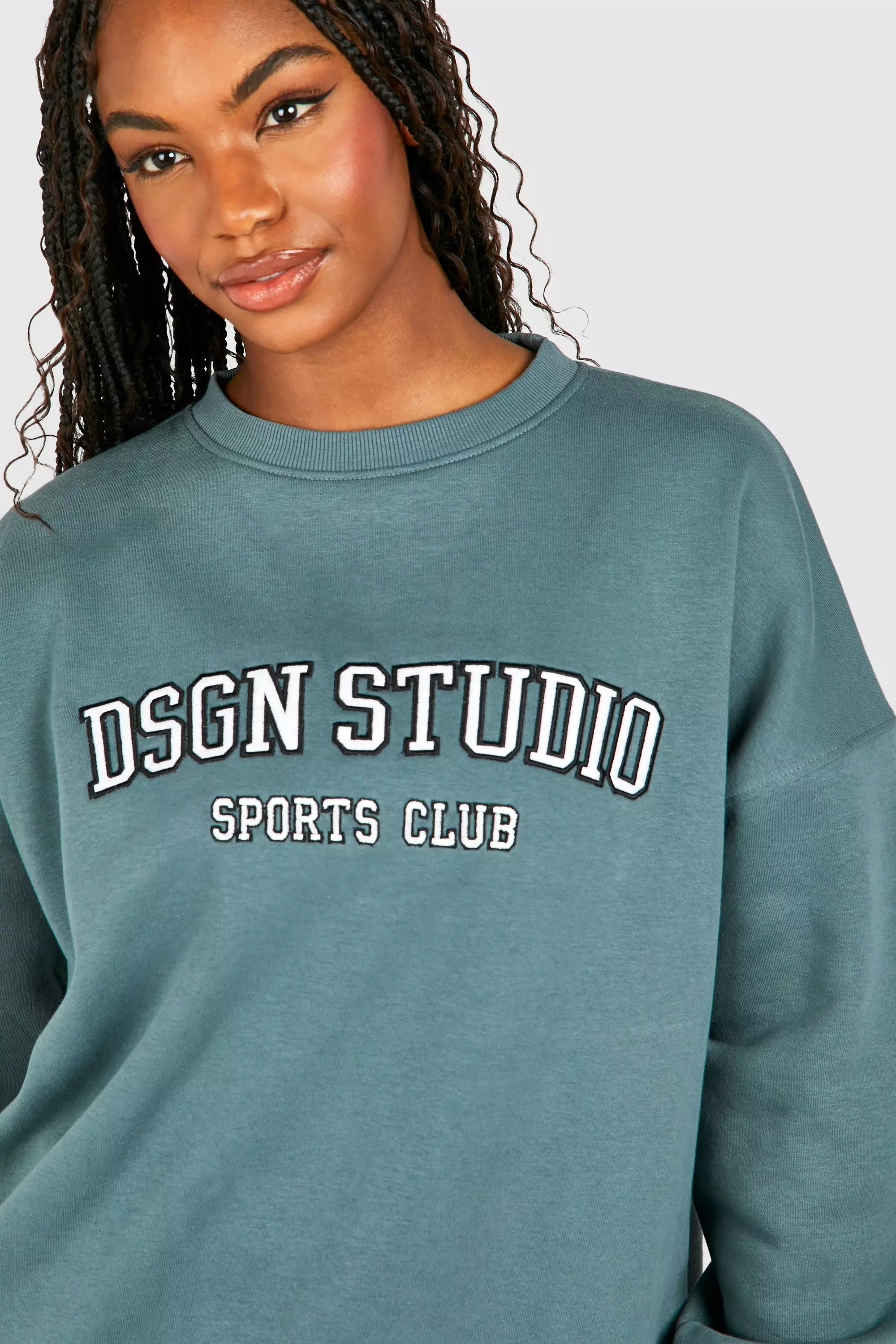 Teal Tall DSGN Studio Applique Sweatshirt alternative image