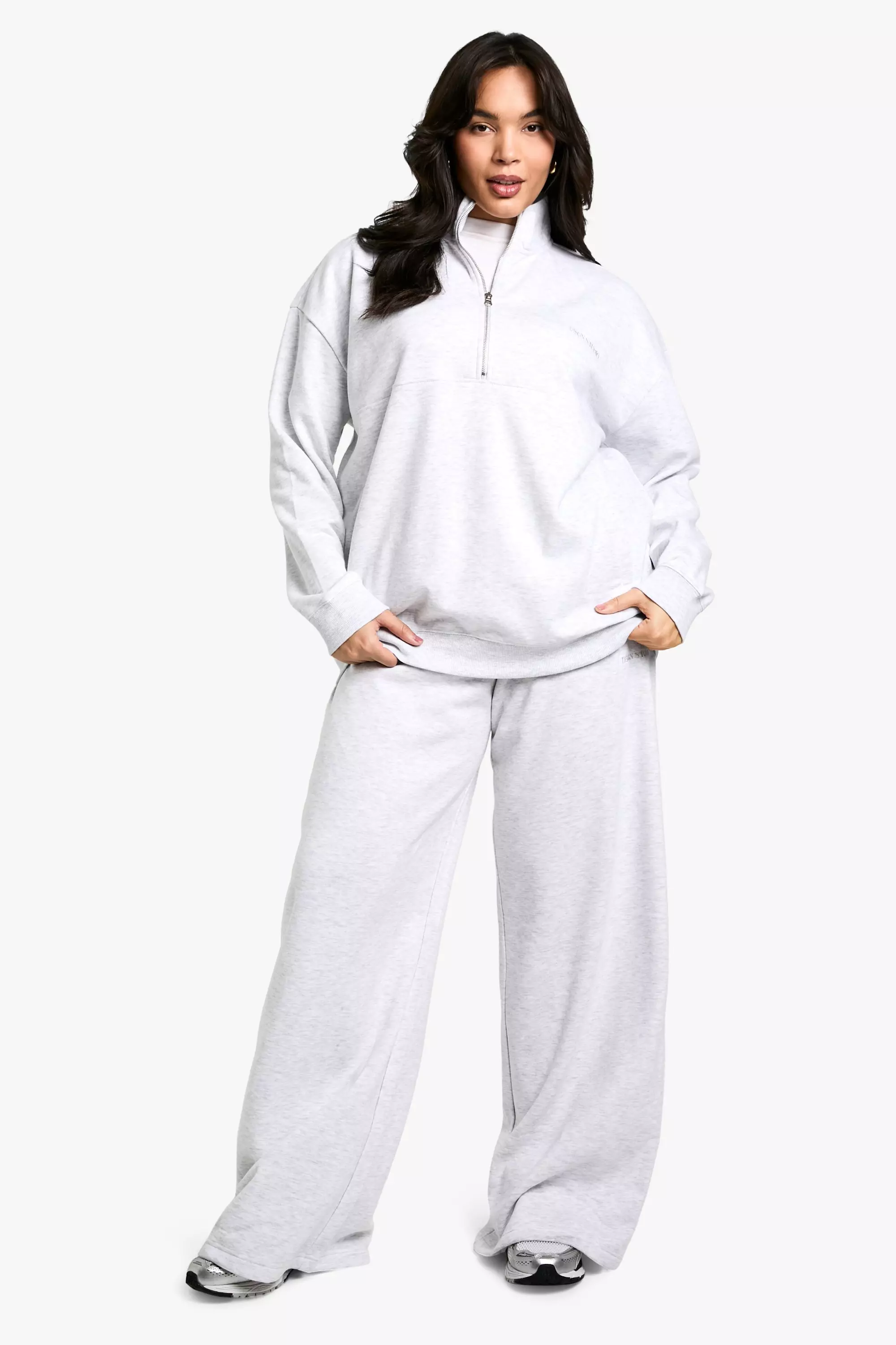 Ash grey Plus DSGN Studio Embroidered Wide Leg Jogger alternative image