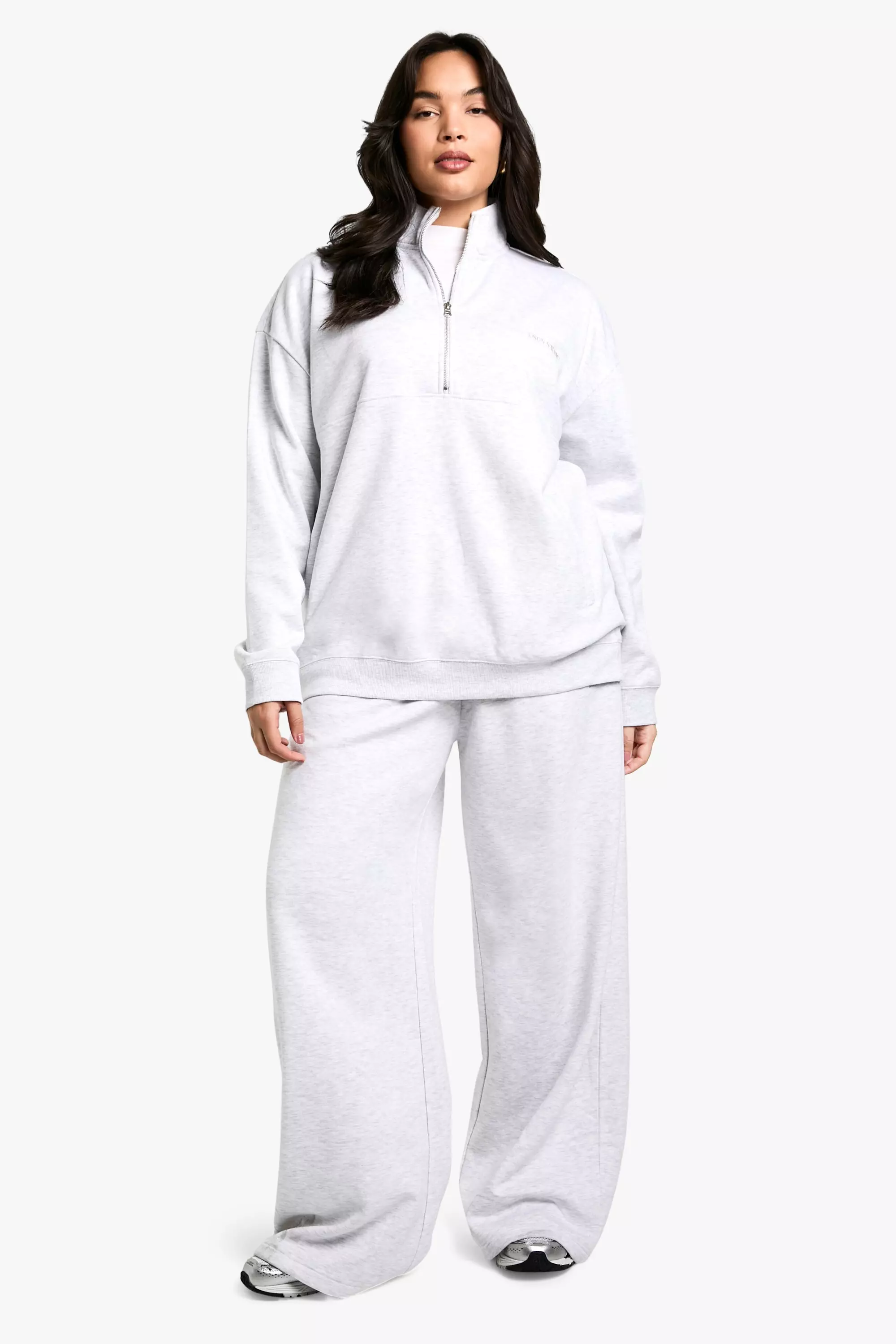 Ash grey Plus DSGN Studio Embroidered Wide Leg Jogger alternative image
