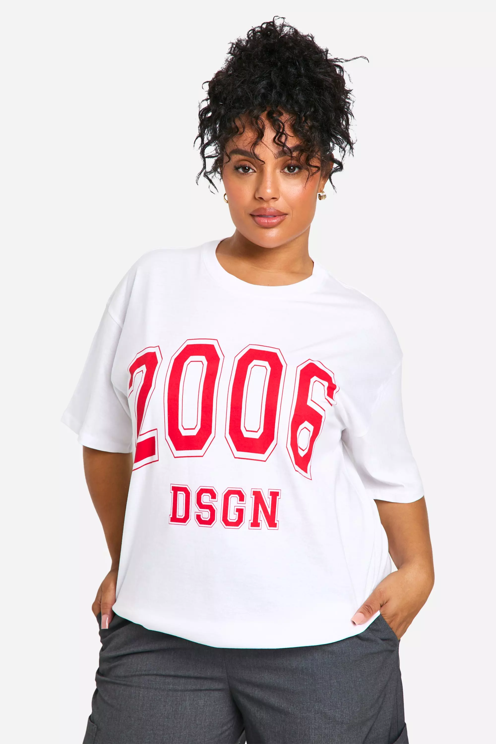 White Plus 2006 DSGN Oversized Graphic T-Shirt alternative image