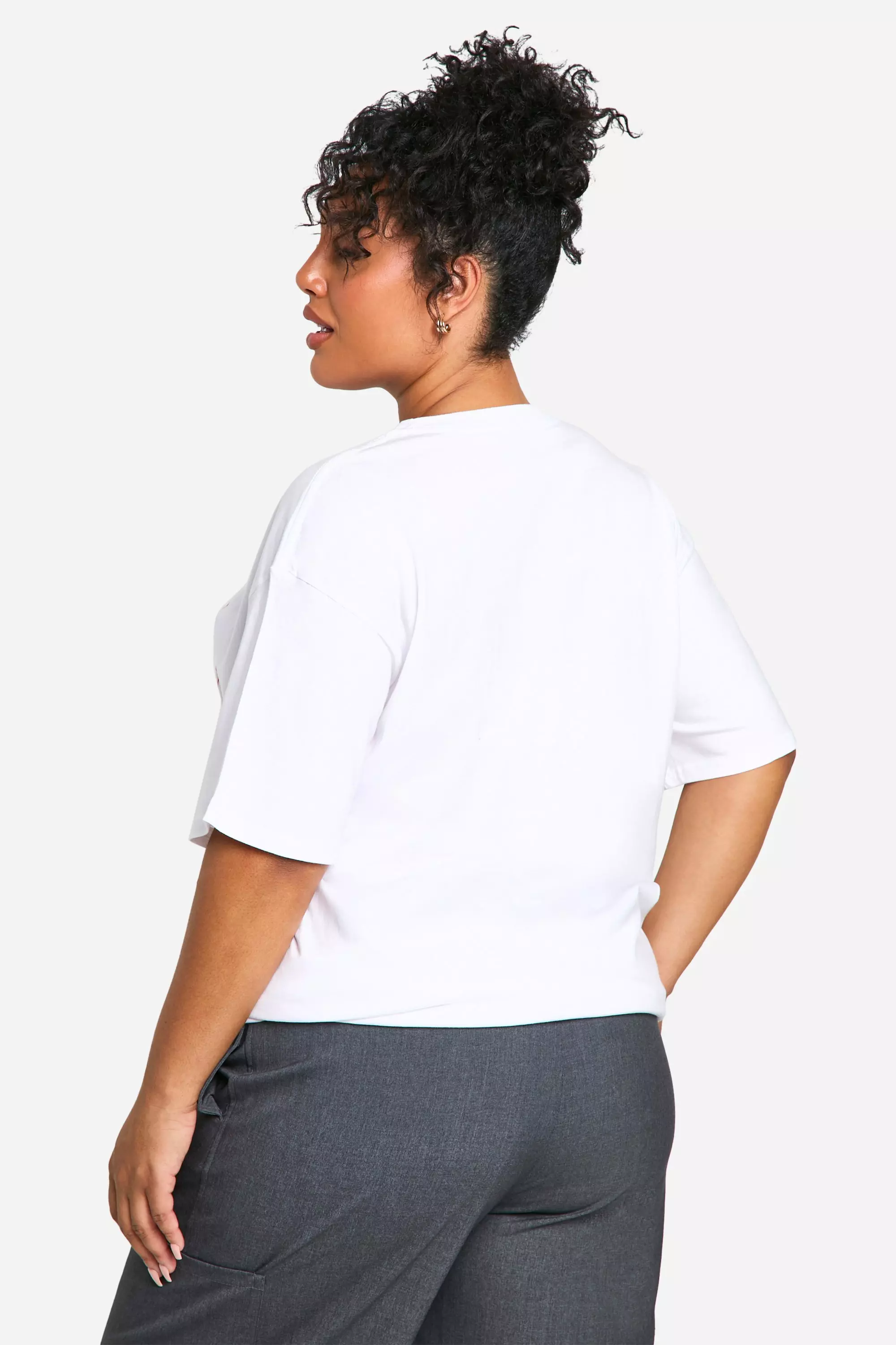 White Plus 2006 DSGN Oversized Graphic T-Shirt alternative image