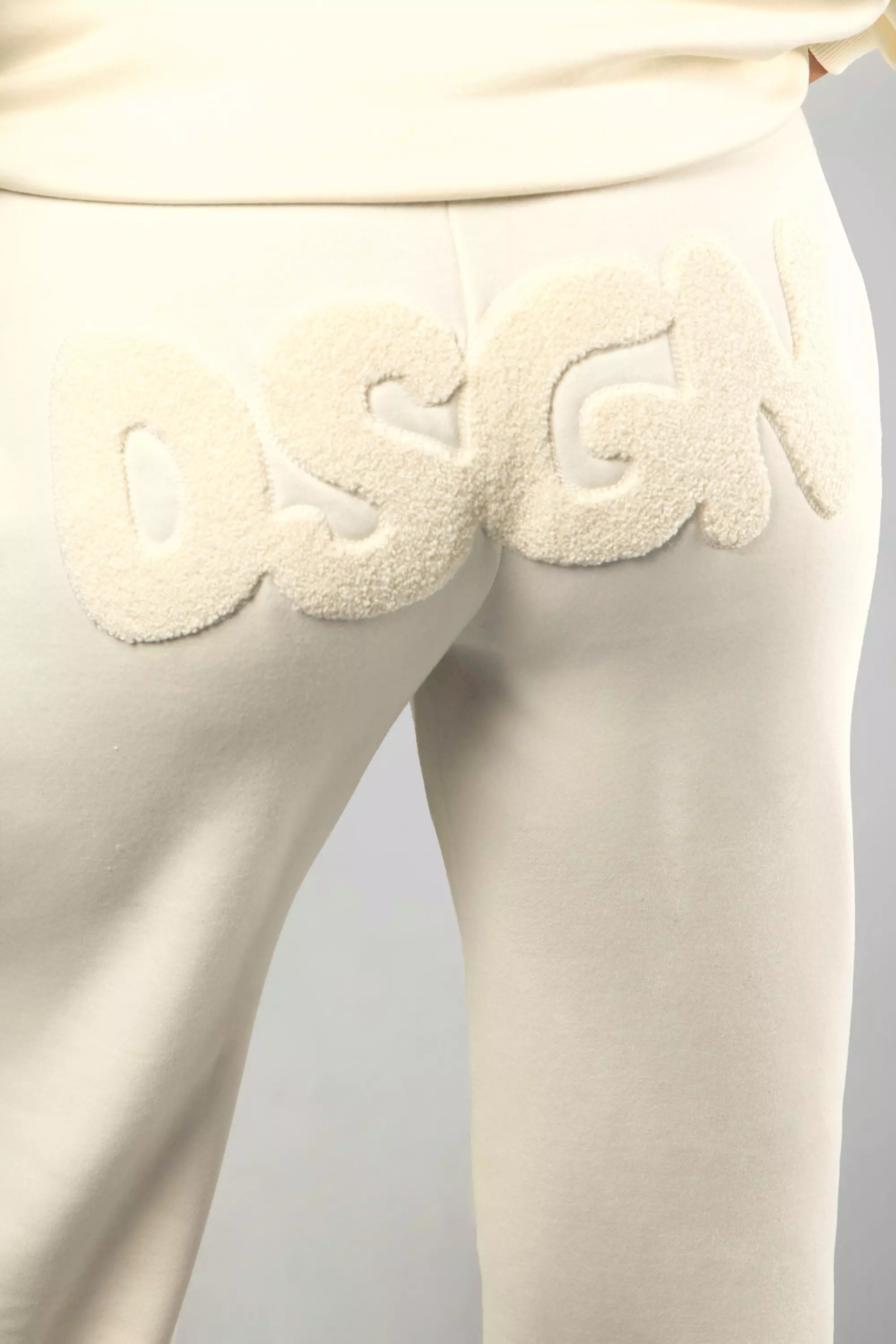 Cream Plus DSGN Toweling Applique Straight Leg Jogger alternative image