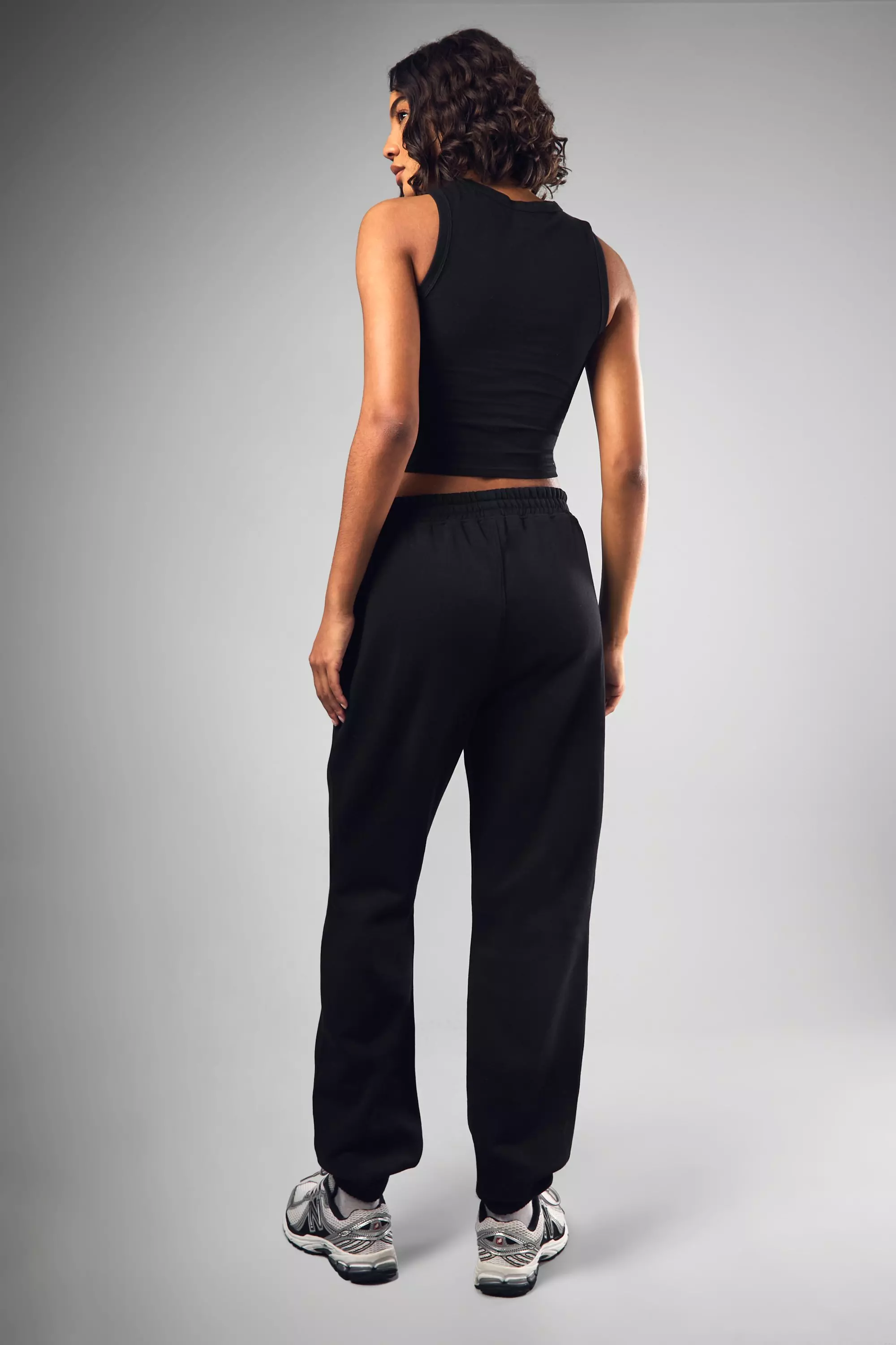 Black Tall DSGN Studio Applique Oversized Jogger alternative image