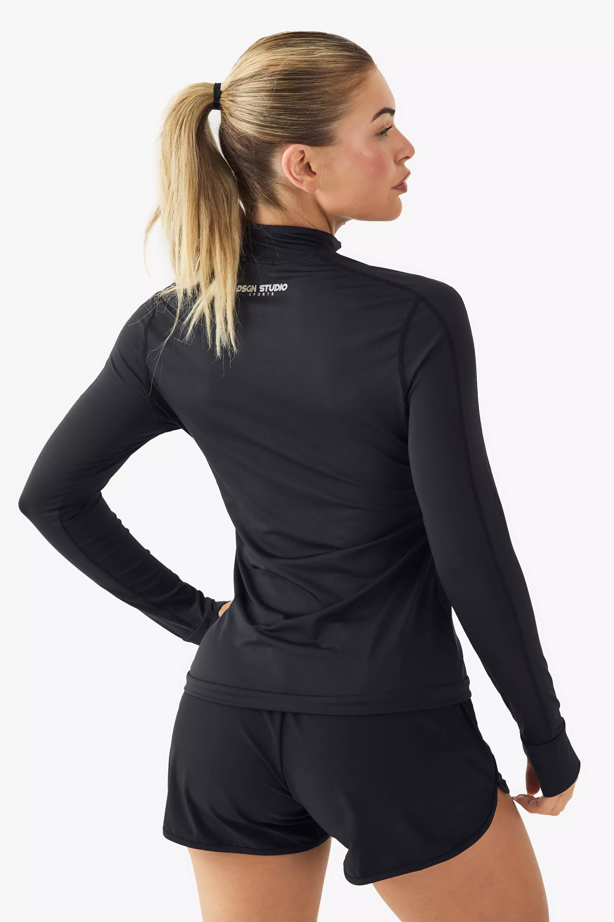 Black DSGN Studio Sport Half Zip Loose Fit Sports Top alternative image